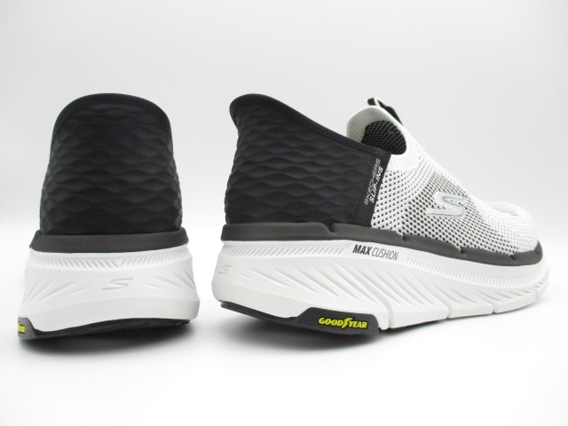 スケッチャーズ SLIP-INS MAX CUSHONING PREMIER 2.0 220839-WBK