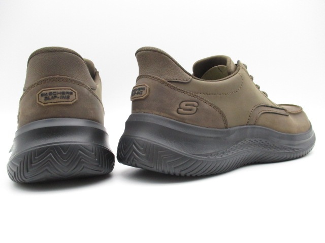 スケッチャーズ SLIP-INS RelaxedFit HASTING-ROWELL 205640-BRN (幅広4E相当)