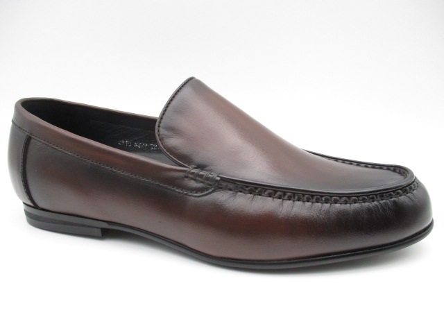 Christian Carano 　品番N227　【幅広4E】【撥水加工】ブラウン