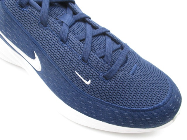 ナイキ アップリフトSC IB2765-401