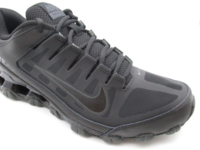 ナイキ REAX 8 TR MESH  621716-008