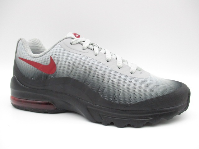 ナイキ AIR MAX インビガー 749680-015