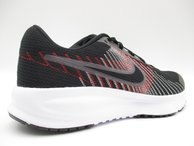 ナイキ RUN DEFY  HM9594-001