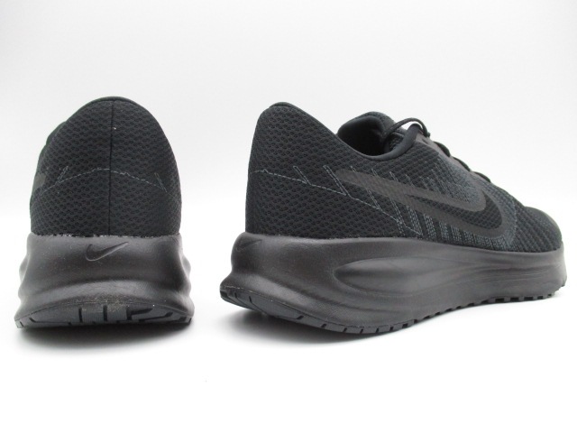 ナイキ RUN DEFY HM9594-002