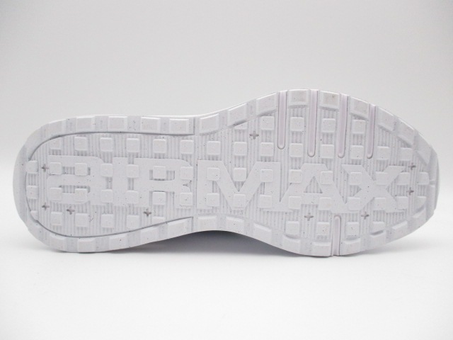 ナイキ AIR MAX BIA IO9416-100