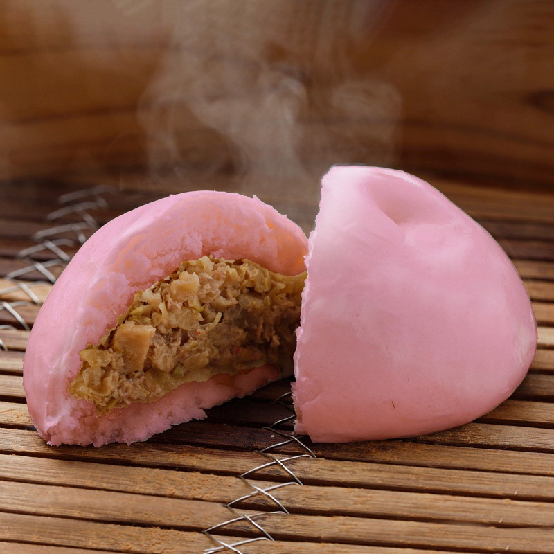 紅白ブタまん8個（化粧箱入）