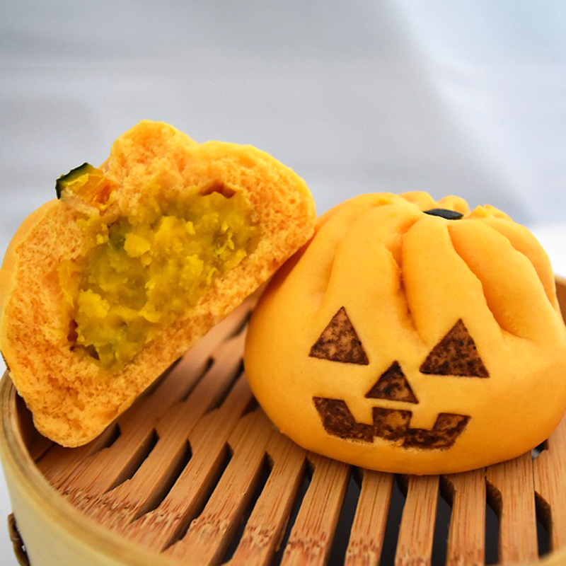 【かぼちゃまん】ハロウィンのジャック・オ・ランタンを真似たかわいいお饅頭♪