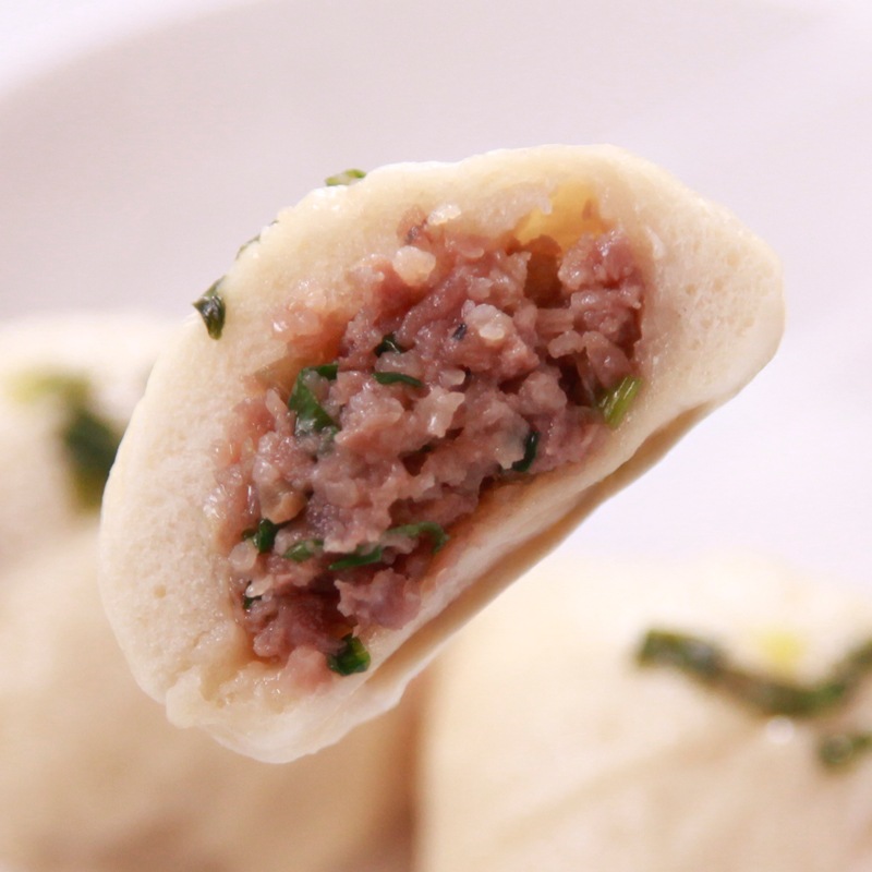 プレミアム横濱牛包(ぎゅうぱお) 6個入り EXILE SHOKICHIがプロデュースしたコラボ商品 スマホサイズのステッカー付き