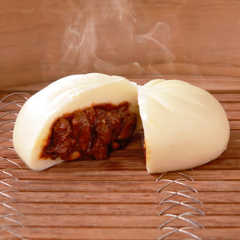 【季節限定】 よだれ鶏まん　 四川料理の「よだれ鶏」をイメージした中華まん 辛さの中に広がる奥深い味わい
