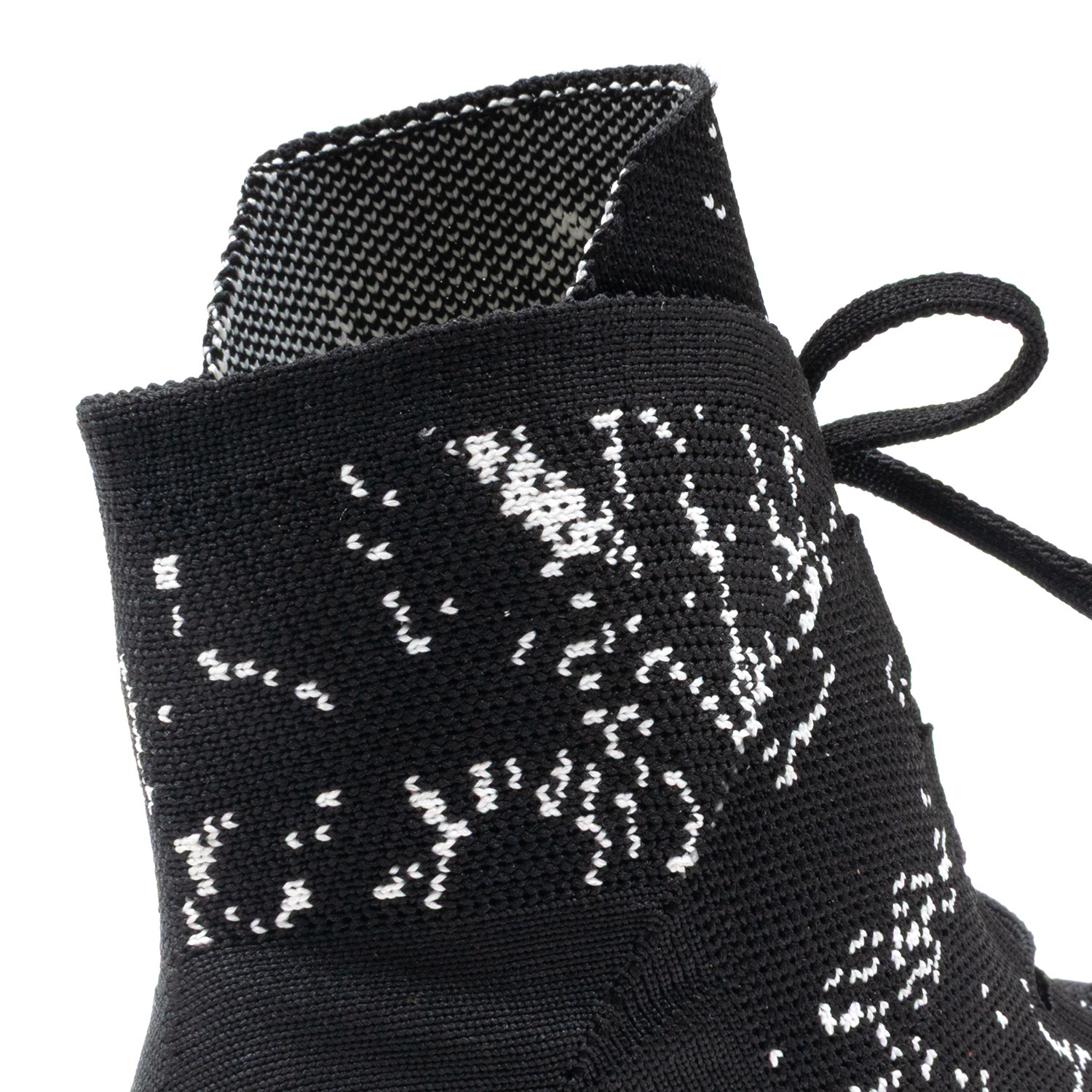 [trippen] Relate f ( blackcloud-str/black-rub )