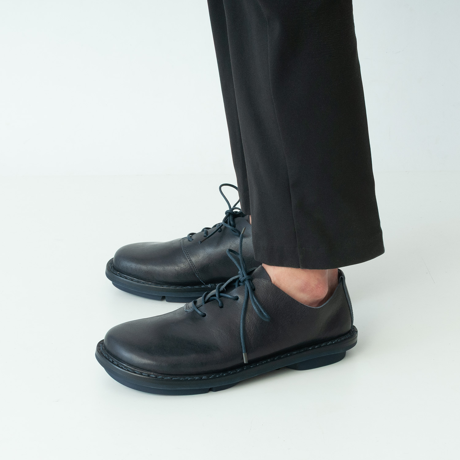 [trippen] Page m ( navy-waw )