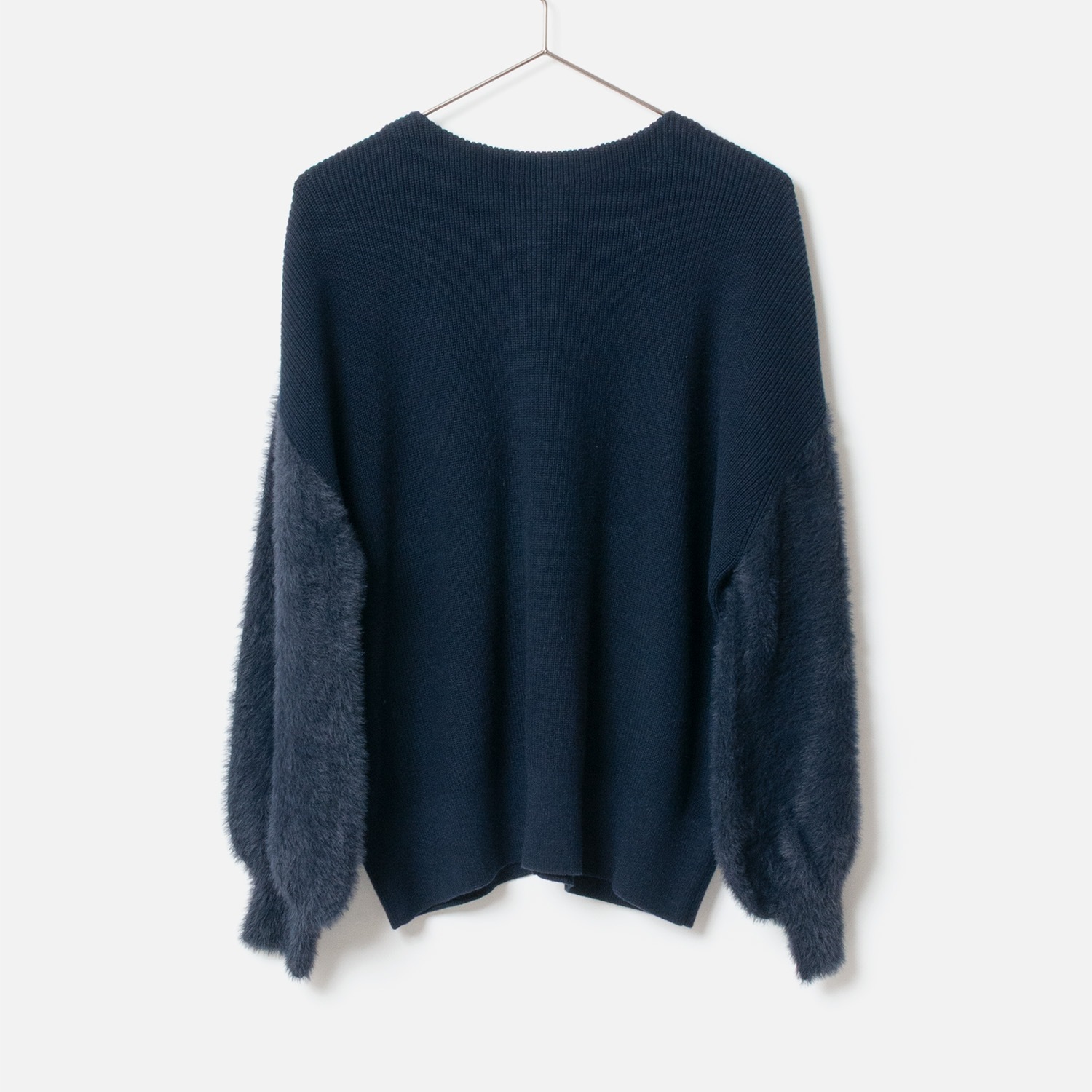 [Harriss] Feather Sleeve Knit Pullover