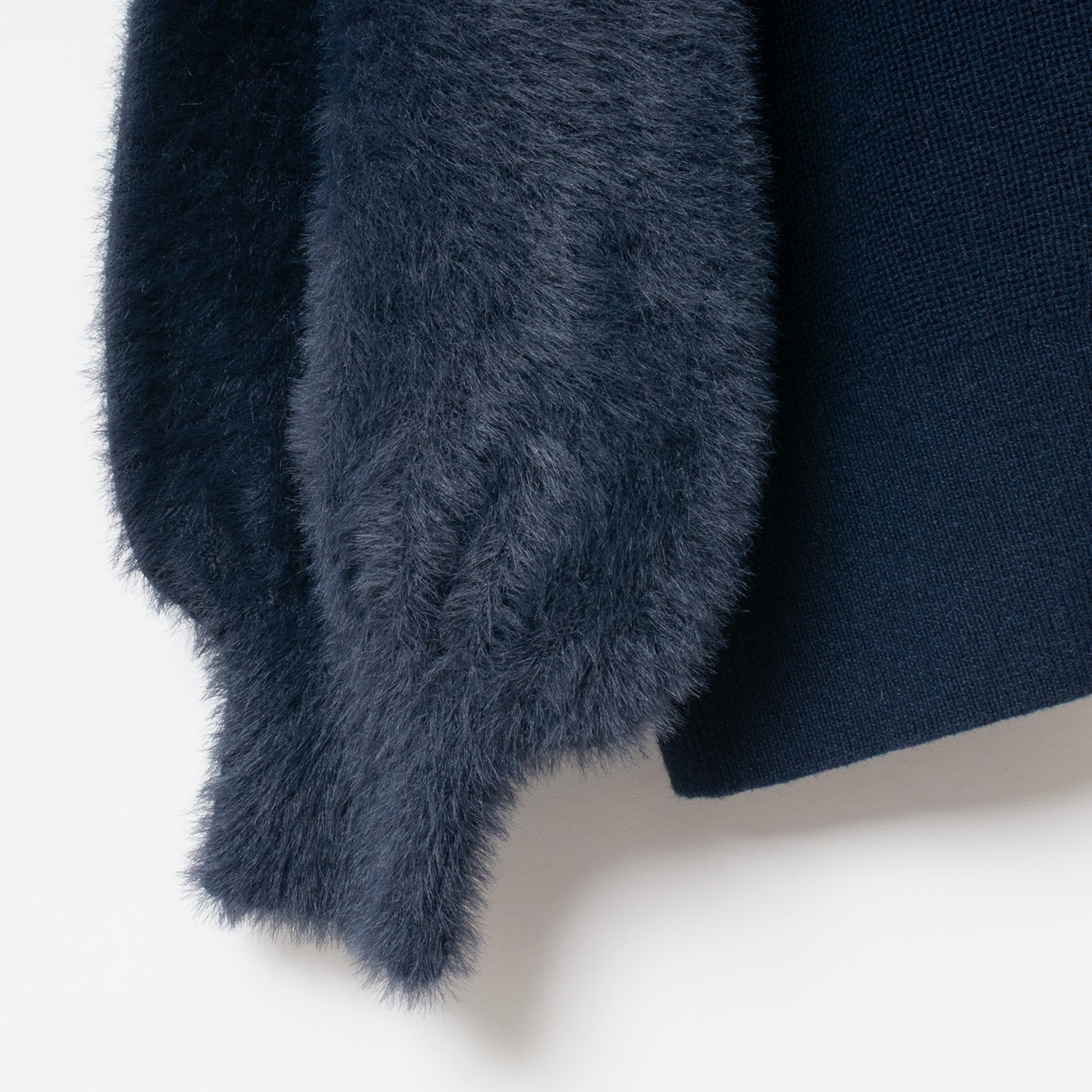 [Harriss] Feather Sleeve Knit Pullover