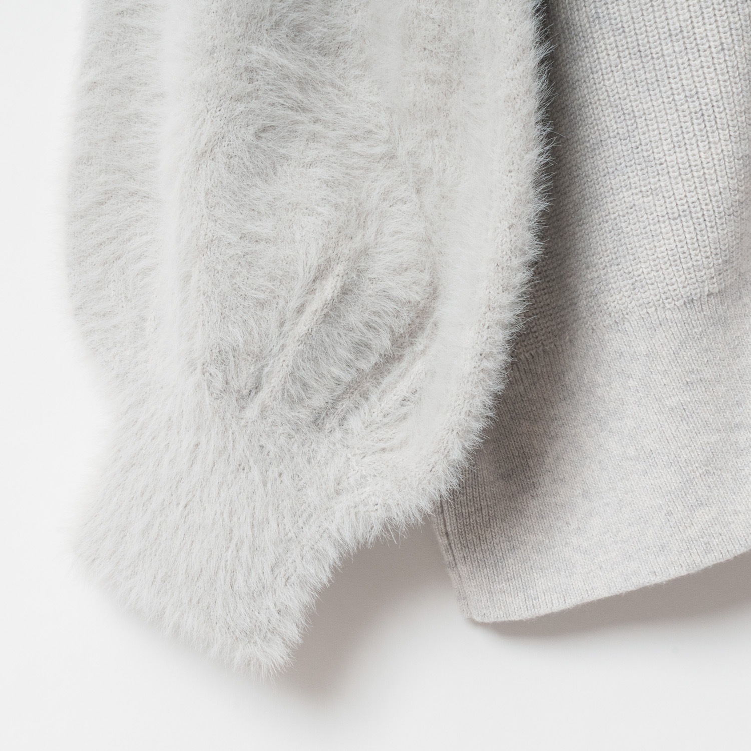 [Harriss] Feather Sleeve Knit Pullover