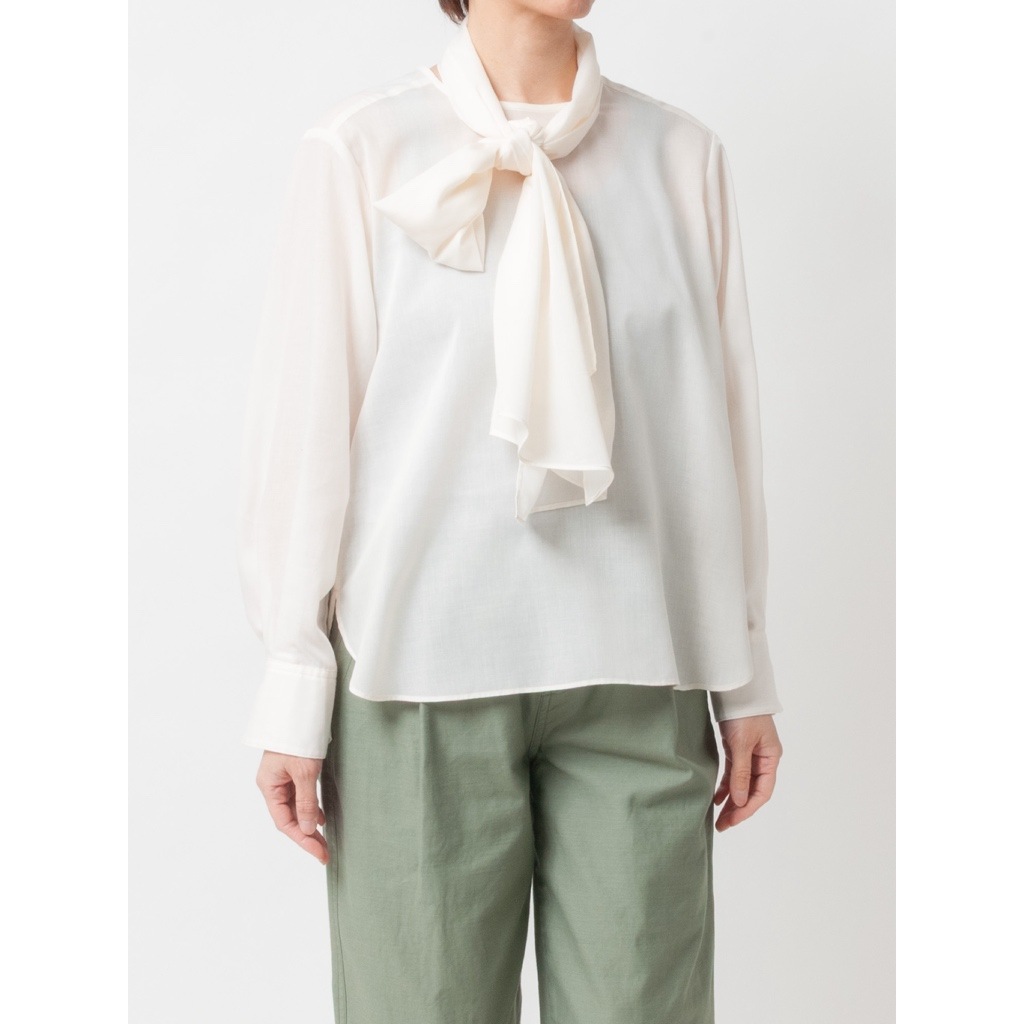 [Harriss] Blouse with Tie