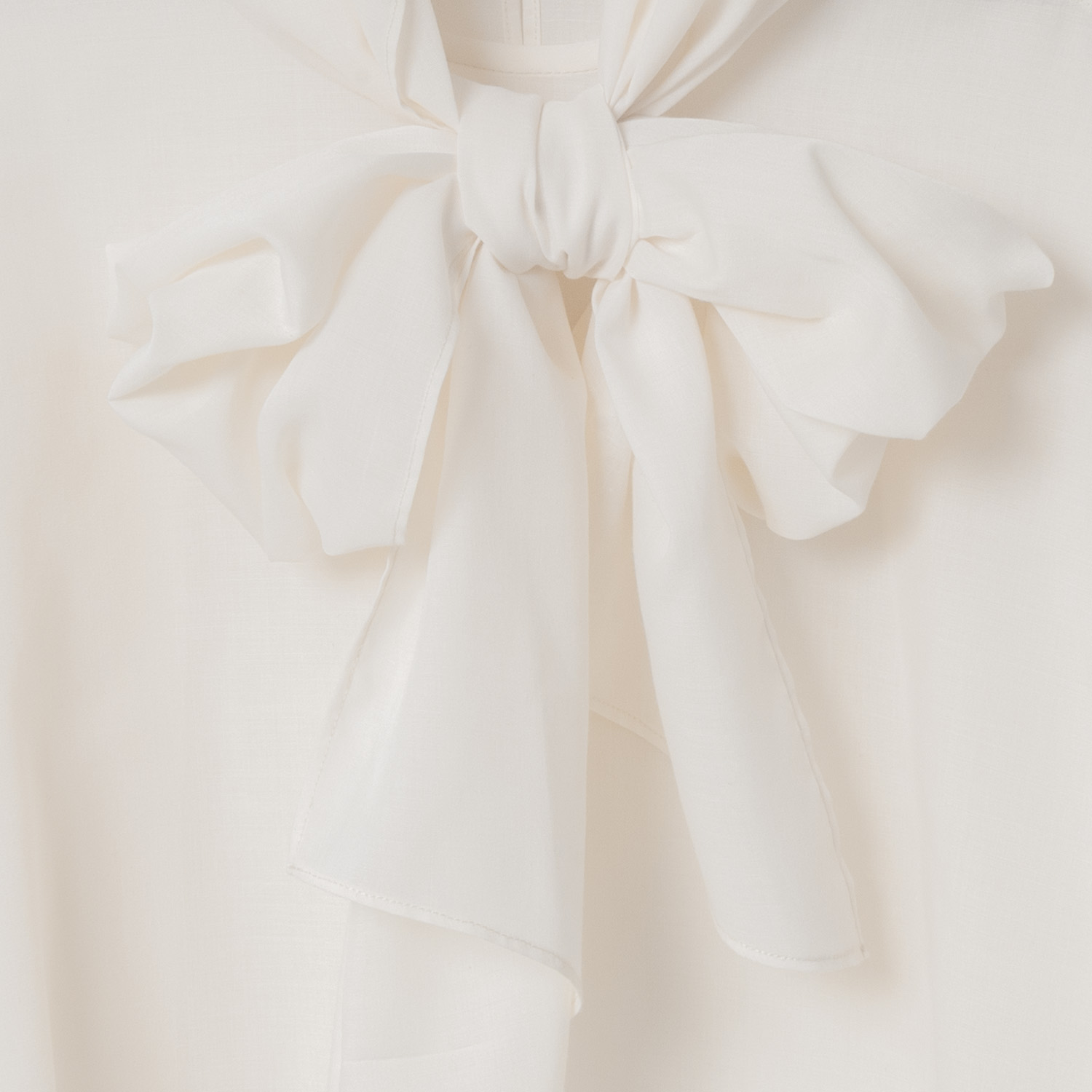 [Harriss] Blouse with Tie