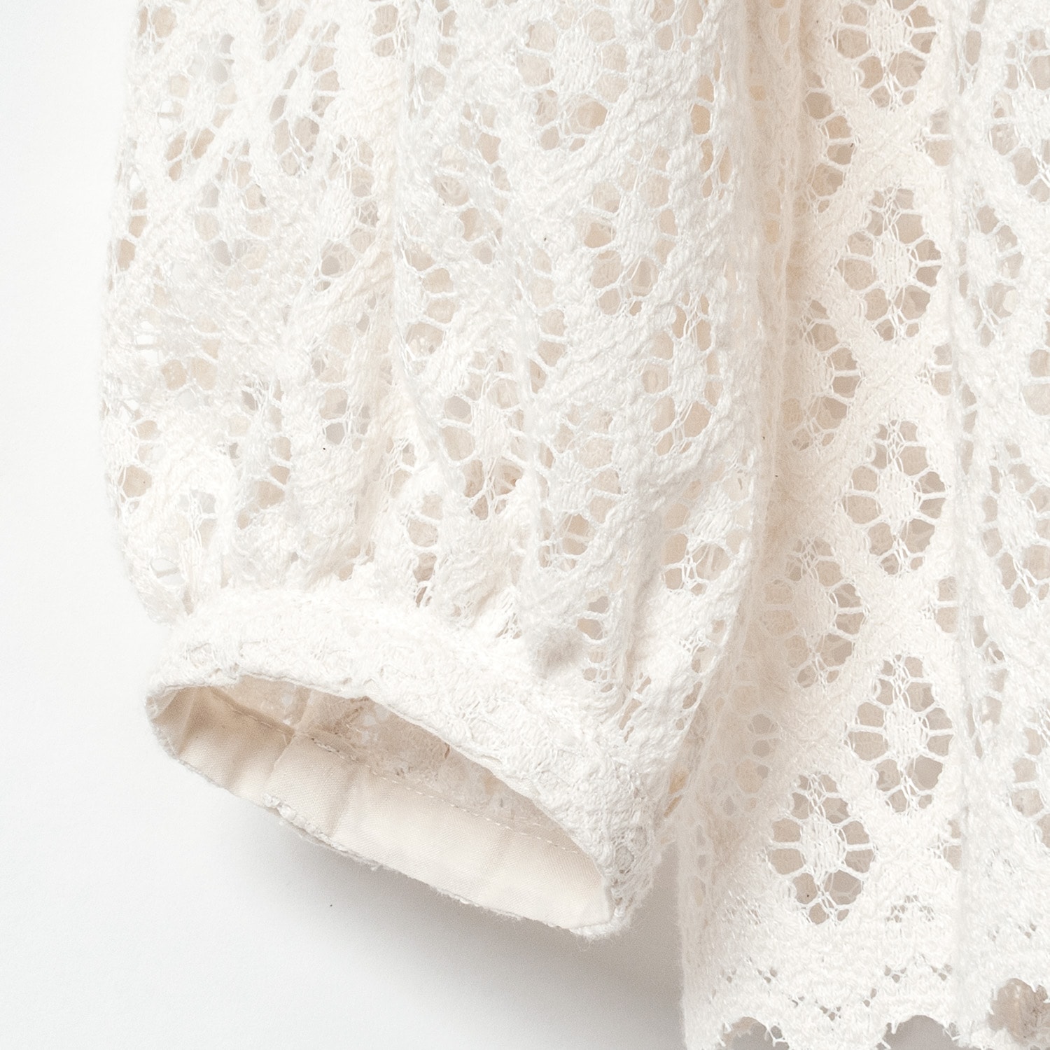 [Harriss �� Keiko Okamoto] Organic Cotton Ruffle Lace Blouse_Ecru(03)