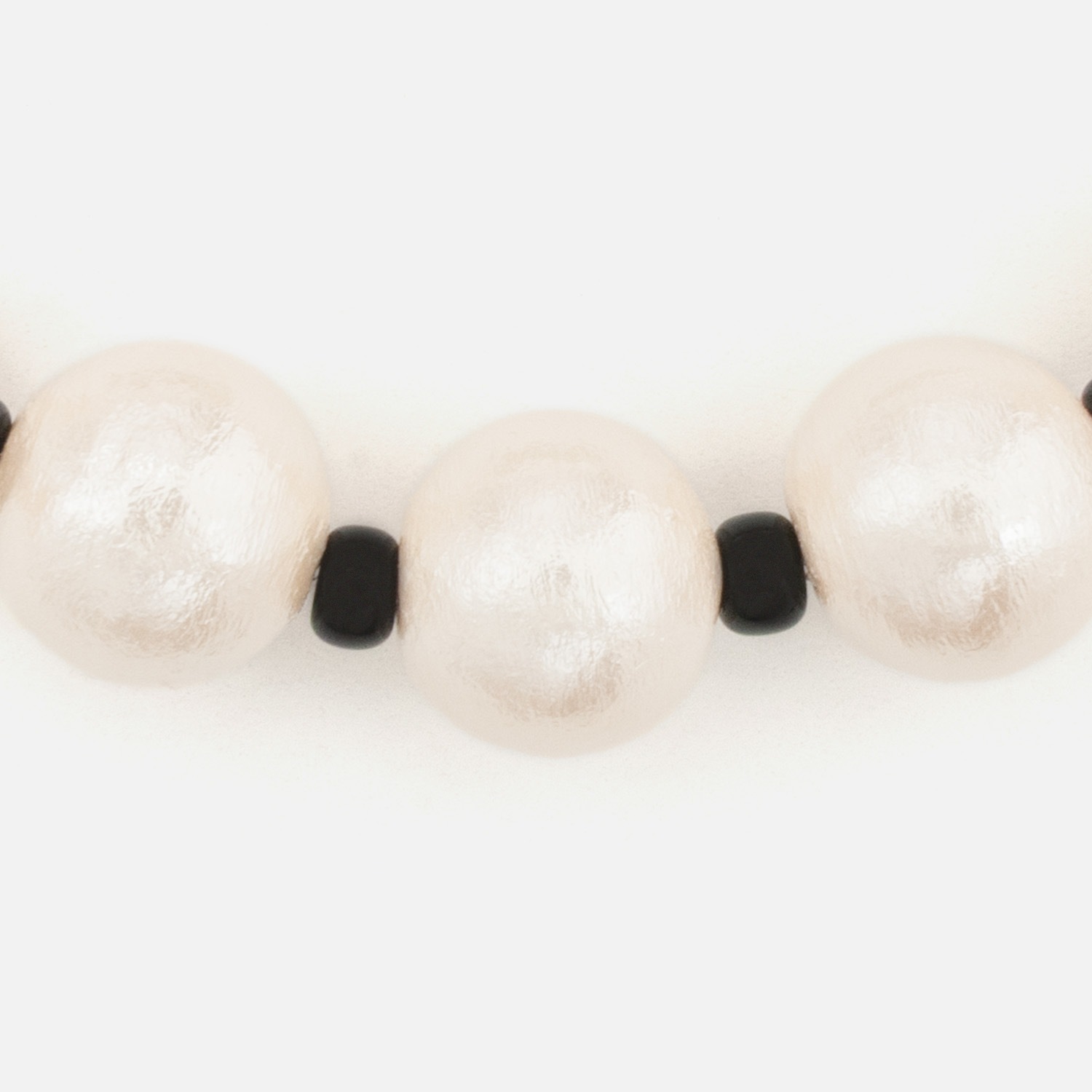 [Harriss �� Keiko Okamoto] Cotton Pearl 3-strand Necklace