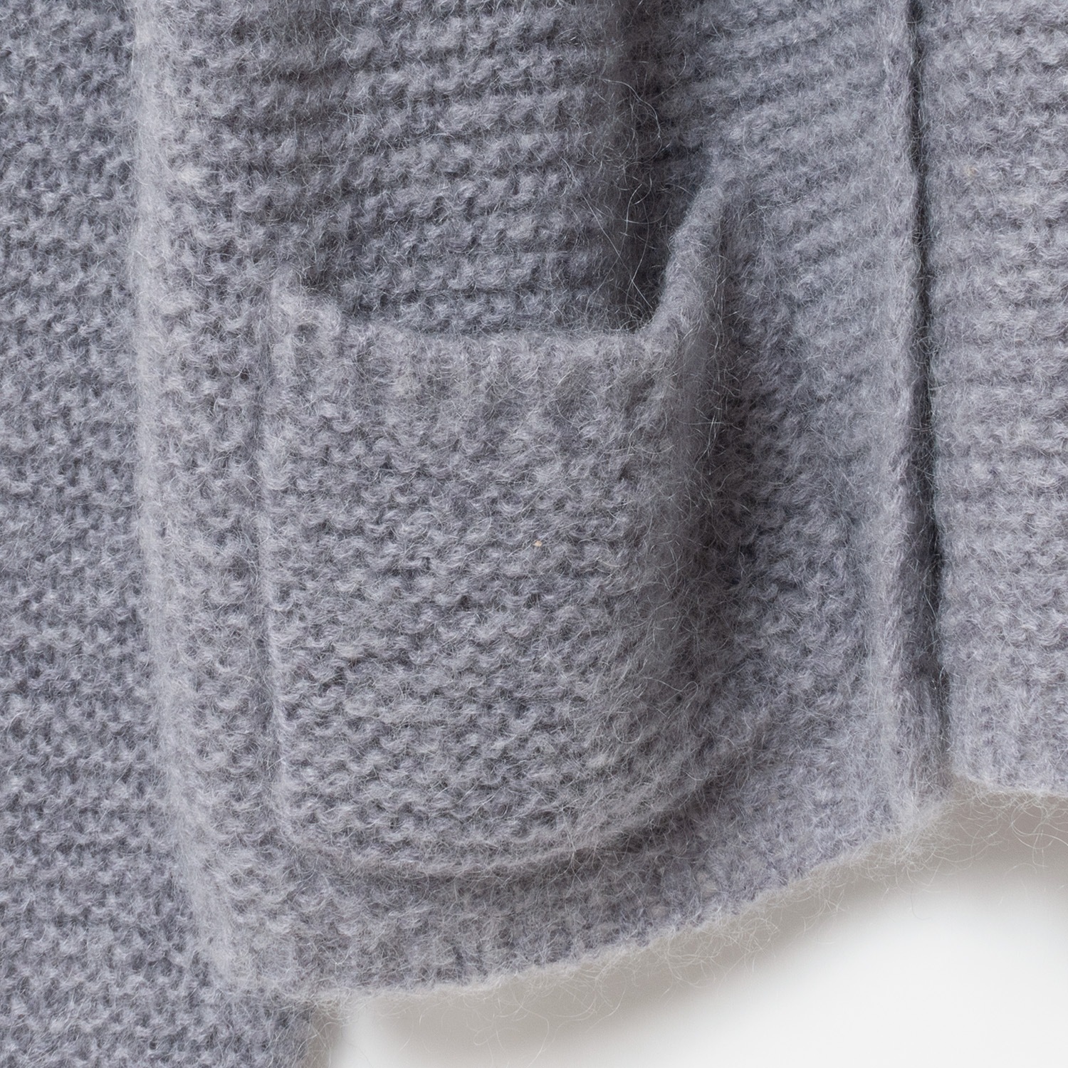 [Harriss  Keiko Okamoto] Kid mohair blend crew neck cardigan_Gray(82)