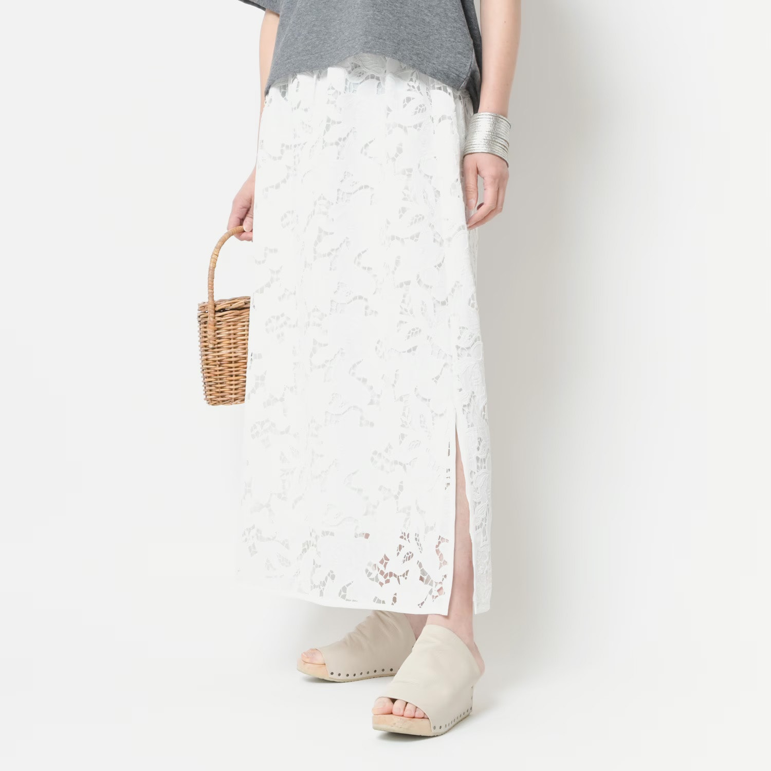 [Harriss] Embroidered Lace Long Skirt