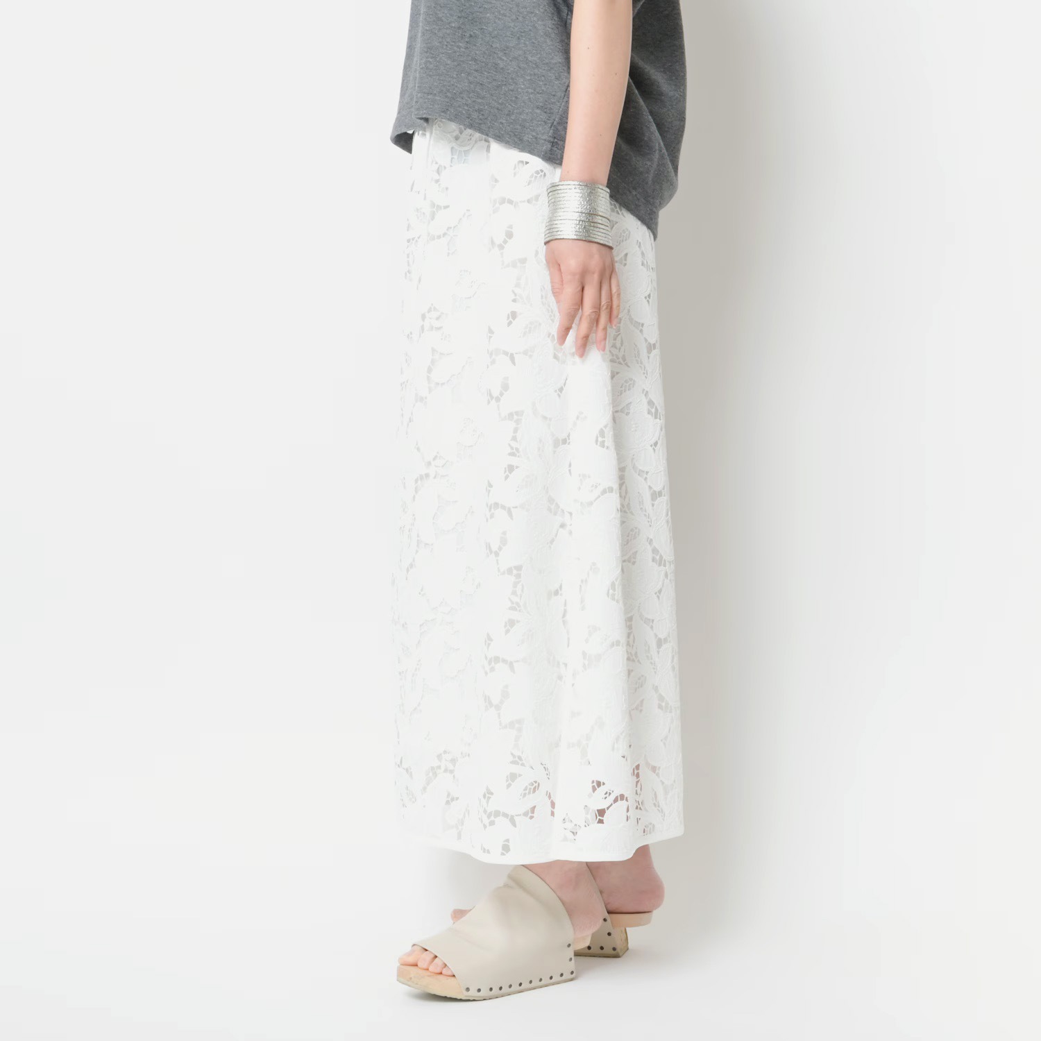 [Harriss] Embroidered Lace Long Skirt