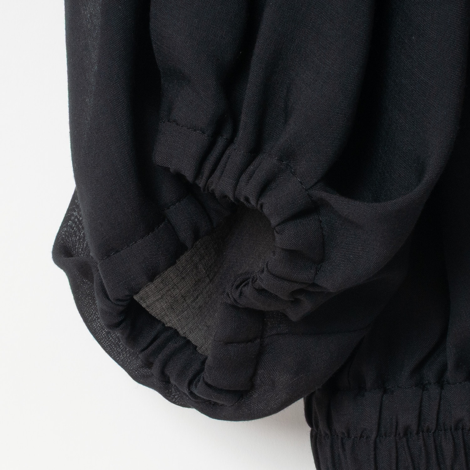 [Harriss] Sheer Front Zip Blouson