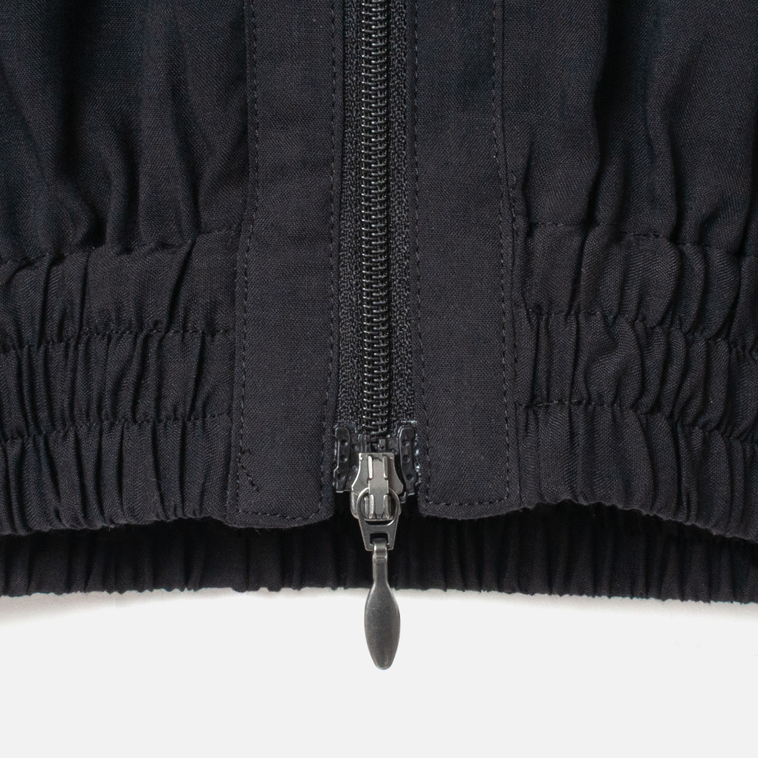 [Harriss] Sheer Front Zip Blouson