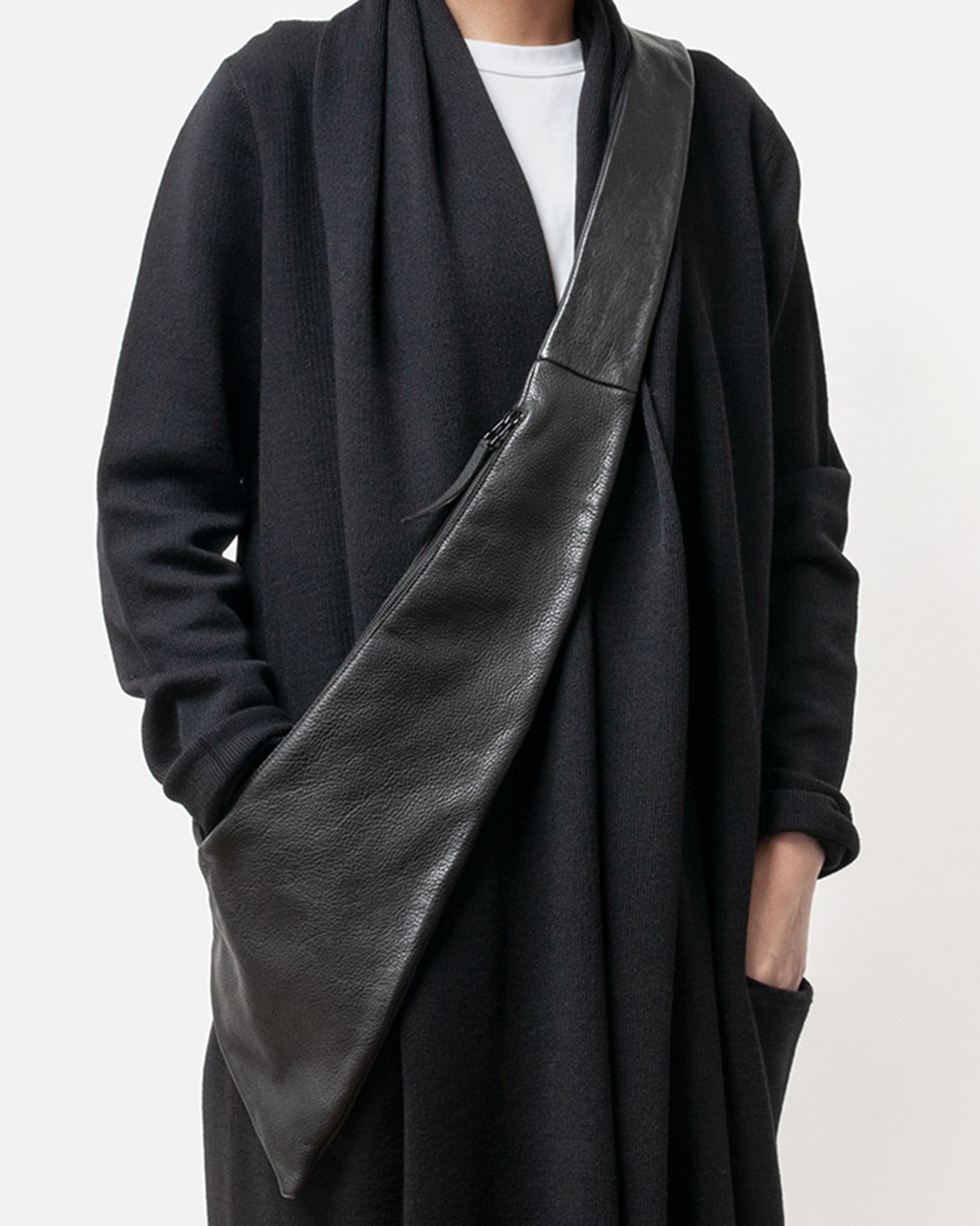 Crossbody L ( black-vst ) | KANEMAN E-STORE