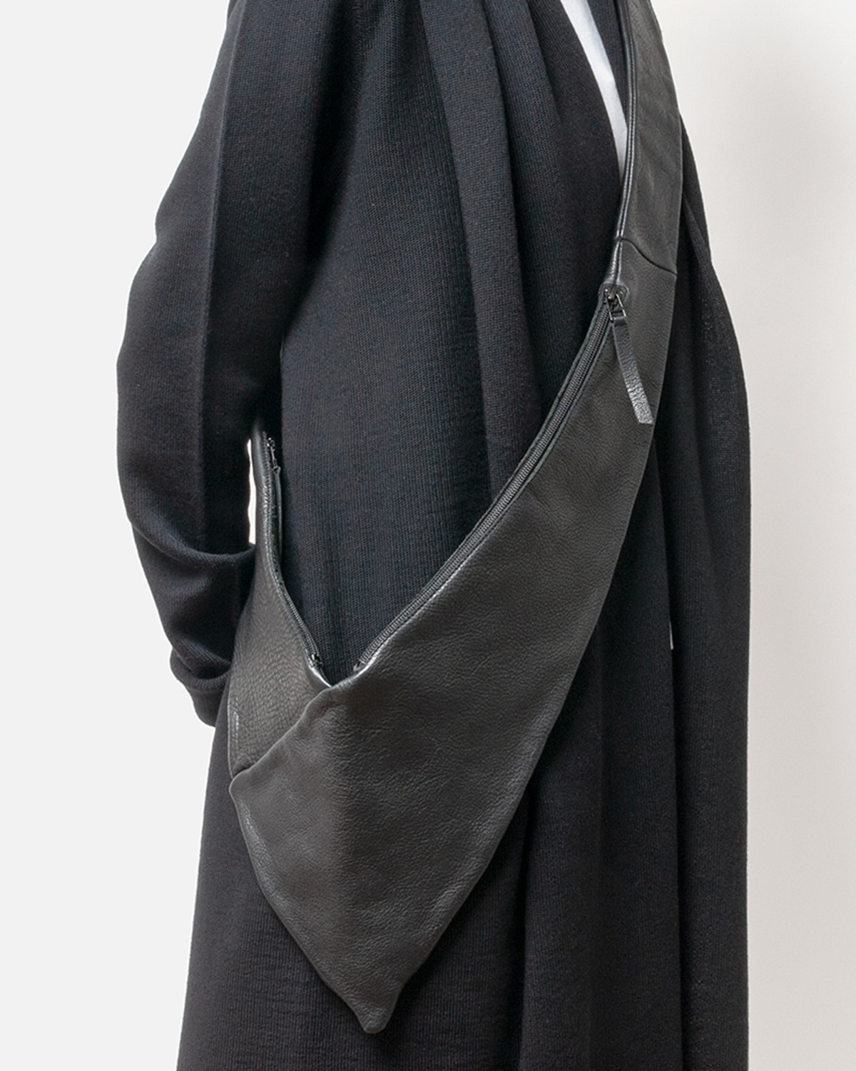Crossbody L ( black-vst ) | KANEMAN E-STORE