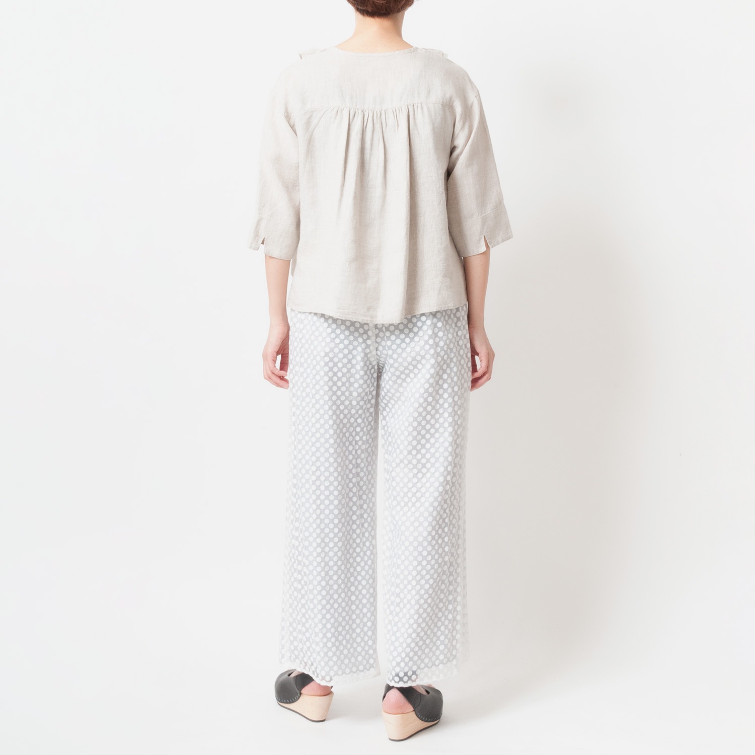 [Harriss] Linen Frilled Blouse
