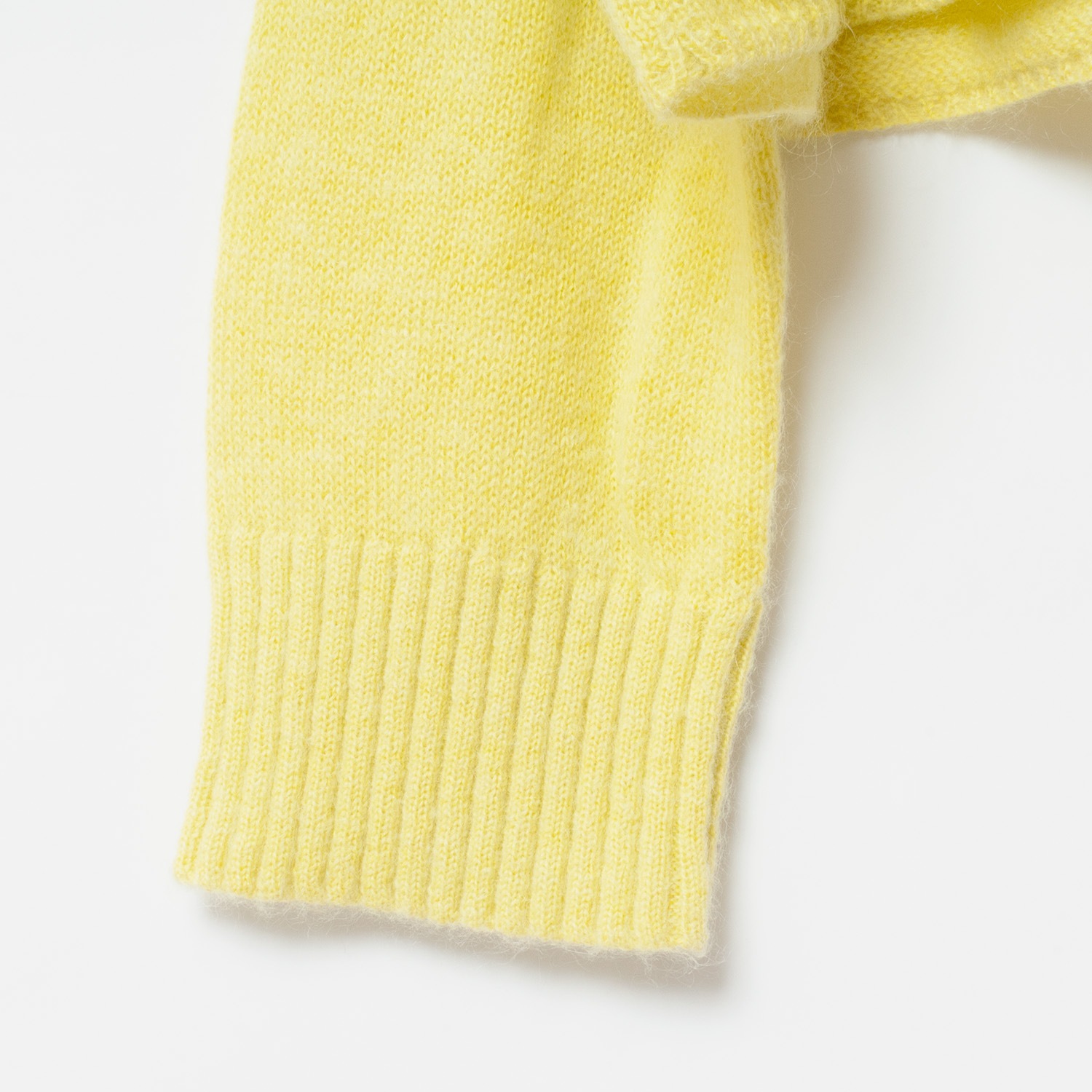 [Harriss �� Keiko Okamoto] Kid mohair blend wide turtleneck pullover_Lemon Yellow(12)