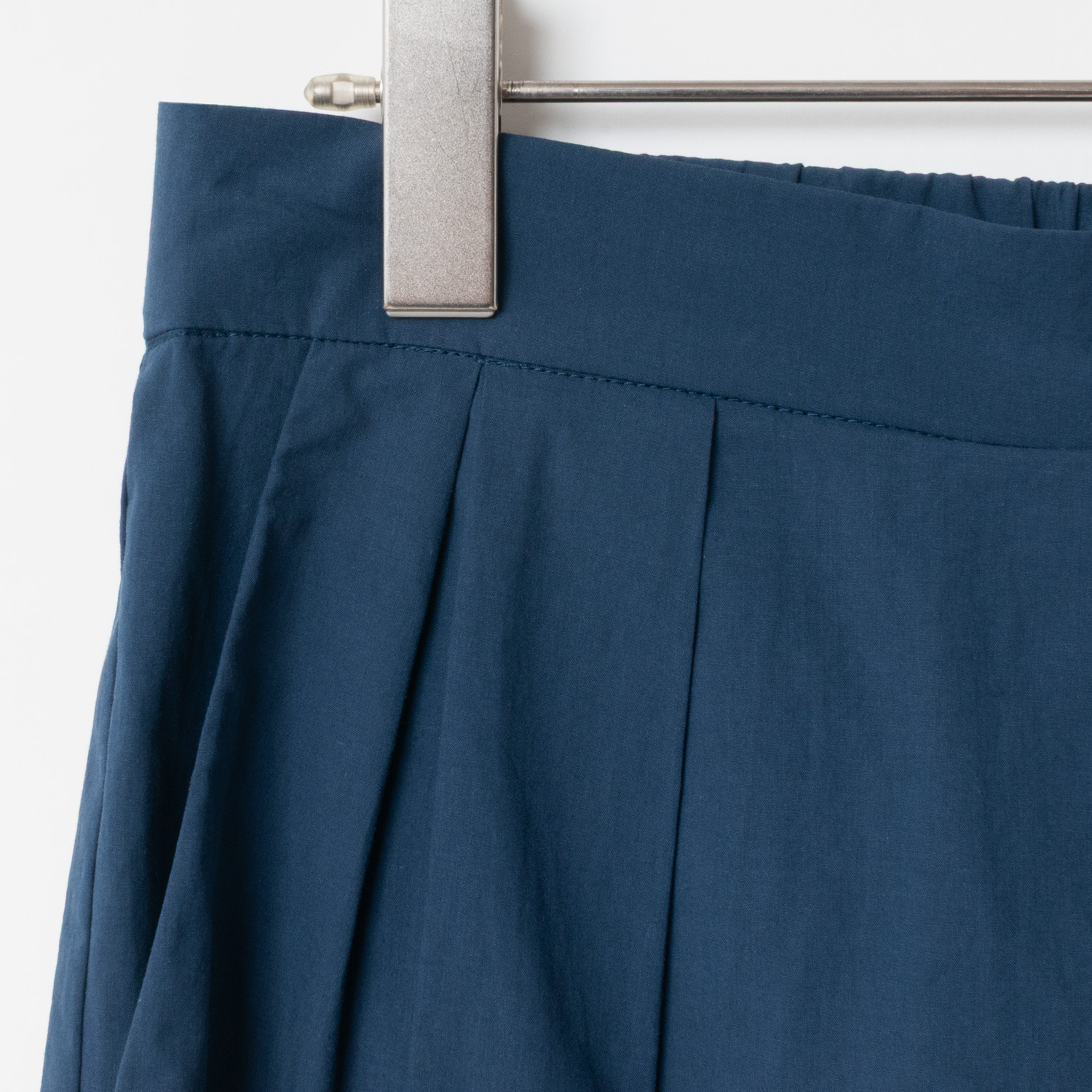 [Harriss] Wrap-style semi-wide pants