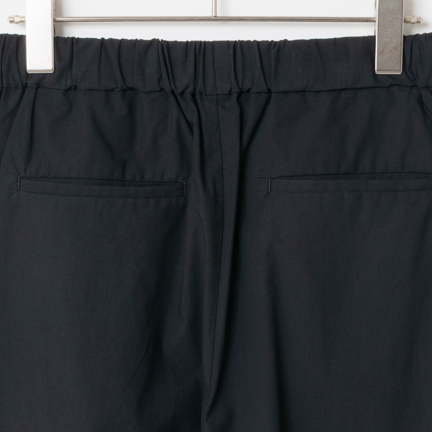 [Harriss] Straight pants with front tuck