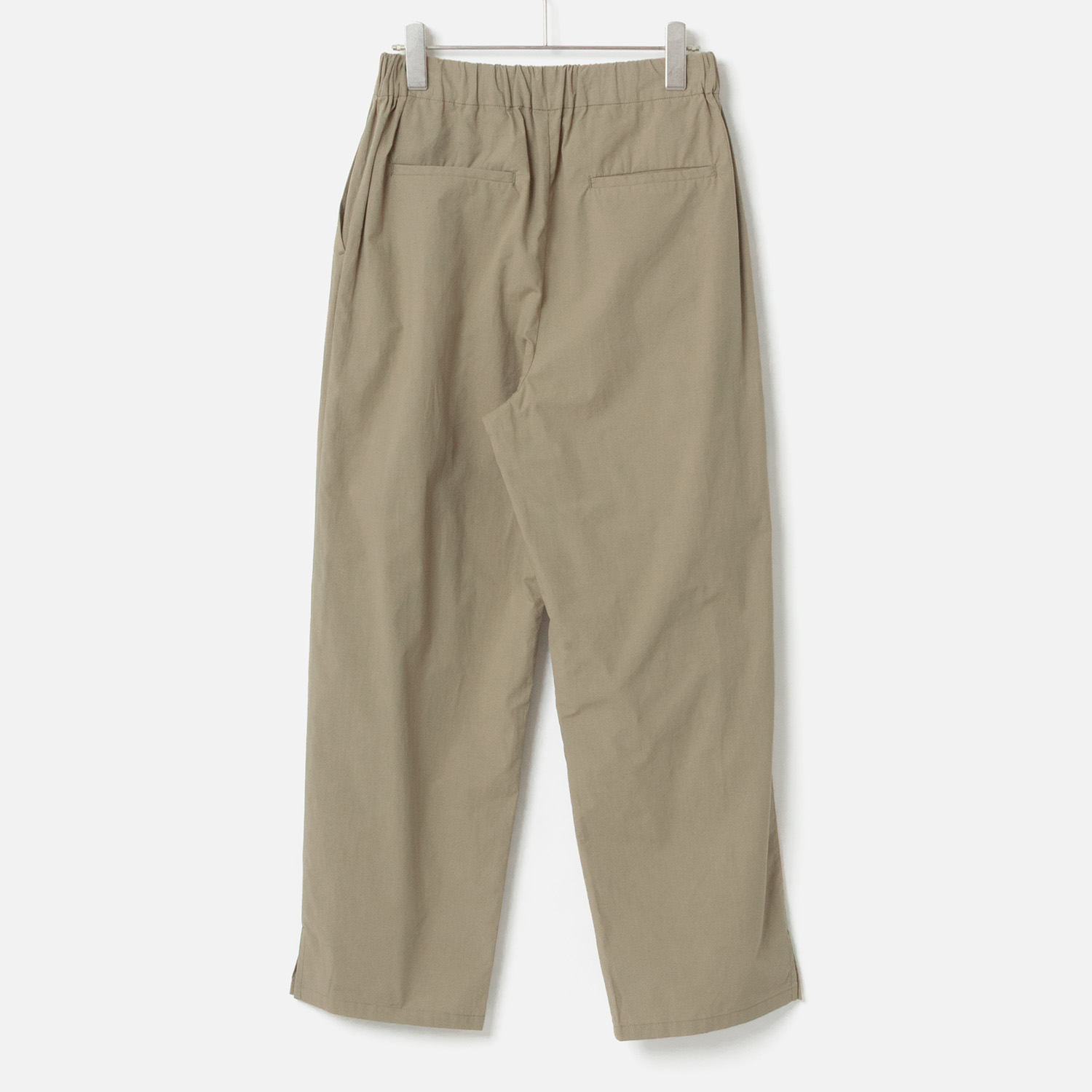 [Harriss] Straight pants with front tuck