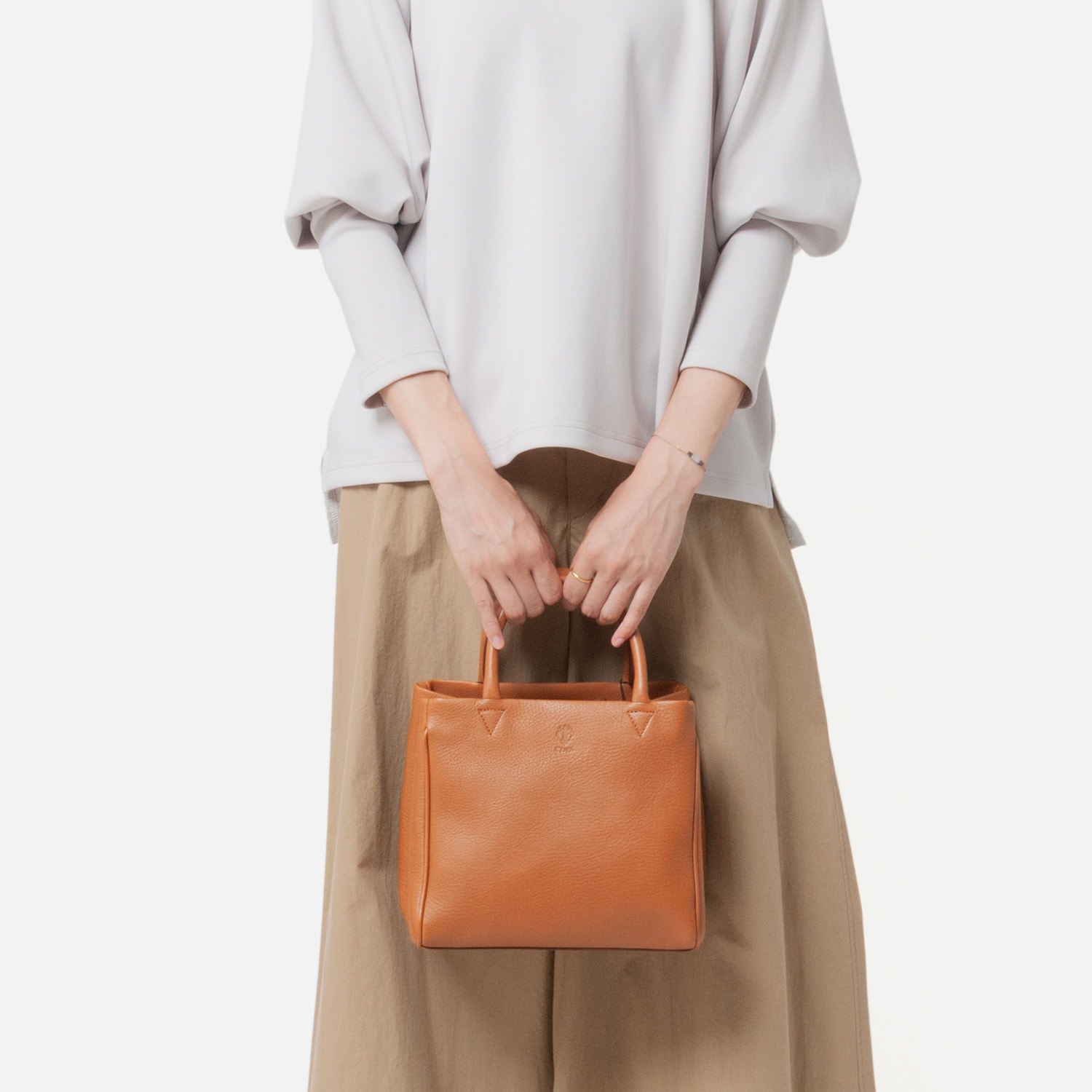 [CI-VA] 2131VOLANATO ( CAMMELLO )