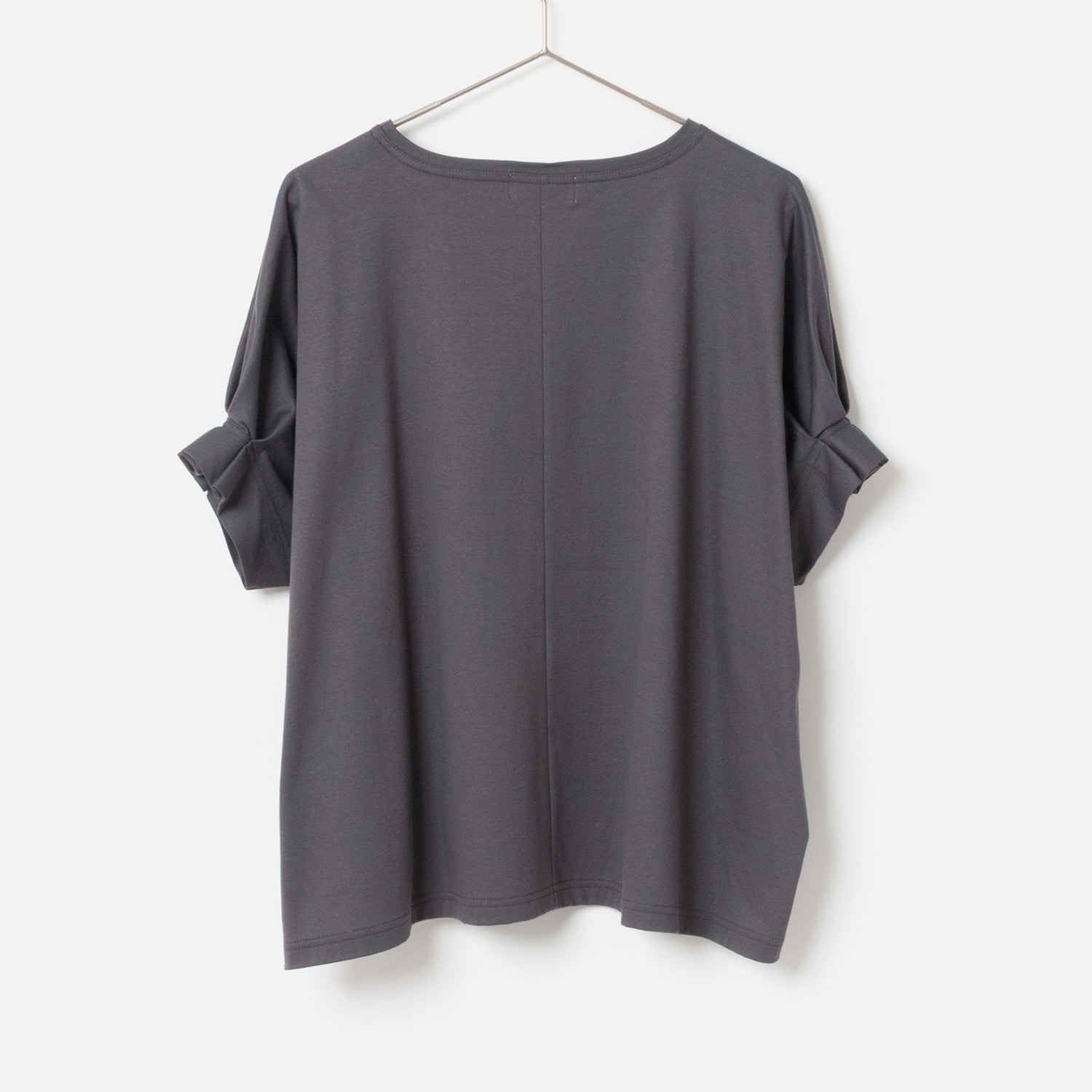 [Harriss] Tuck Sleeve Cut and Sew