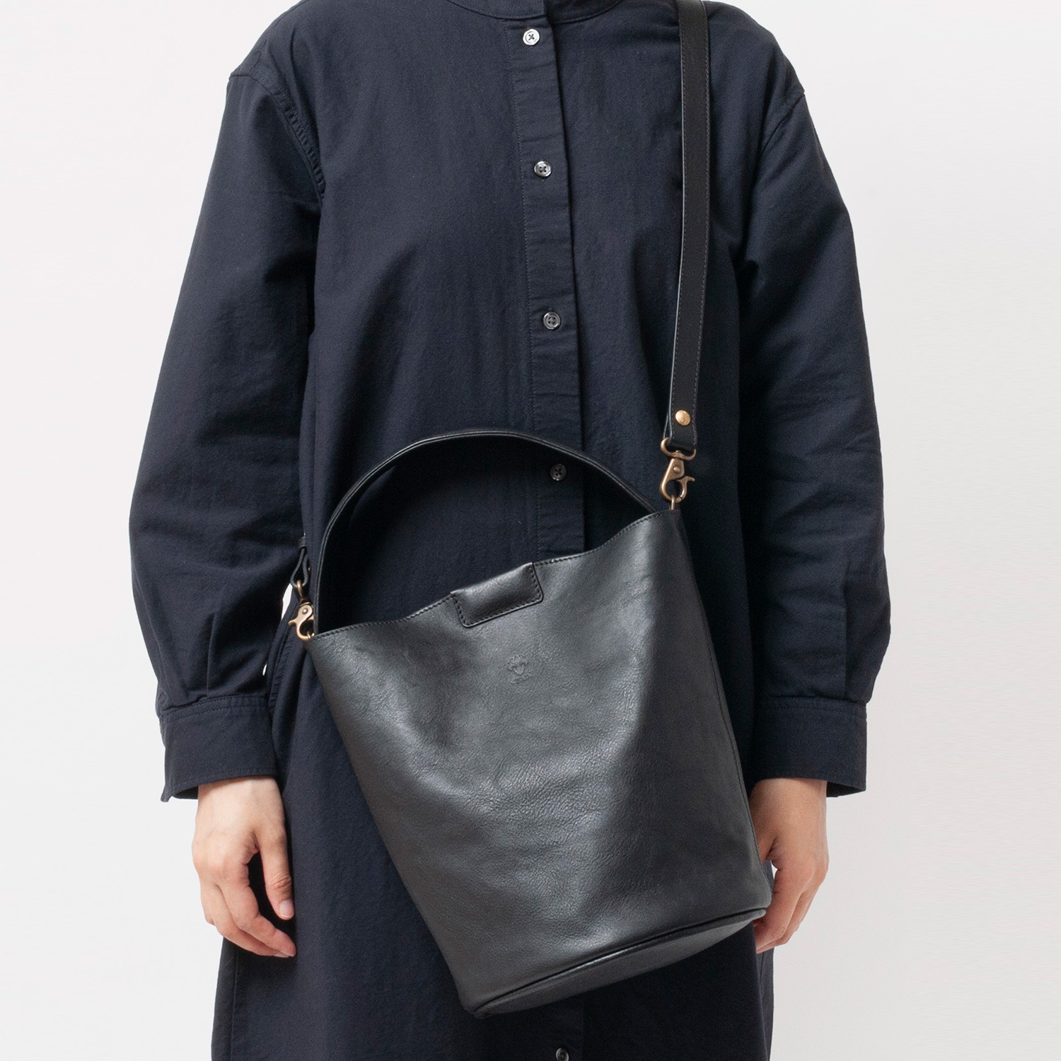 [CI-VA] 2341NUVOLA ( BLACK )