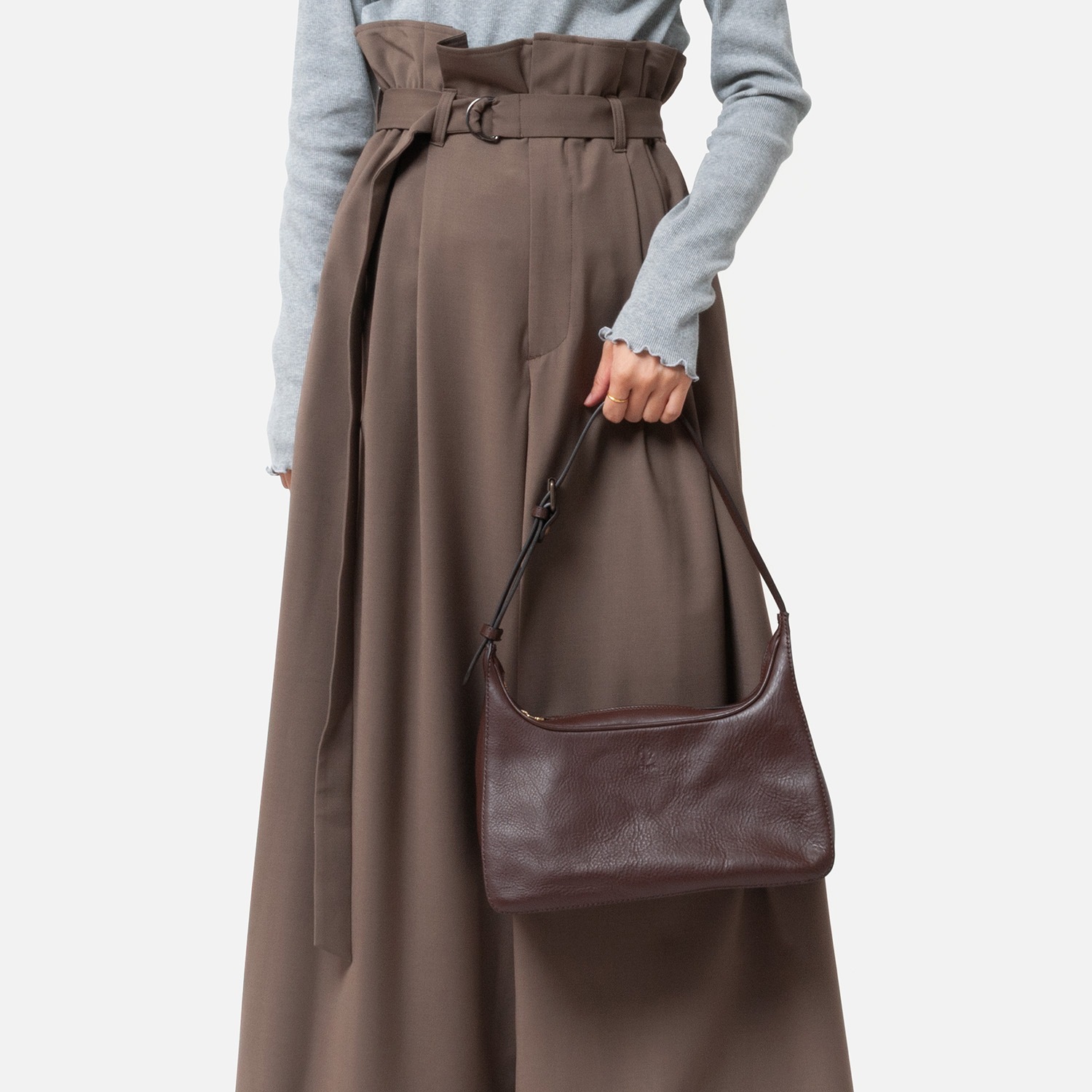 [CI-VA] 2044VOLANATO ( CIOCCOLA )