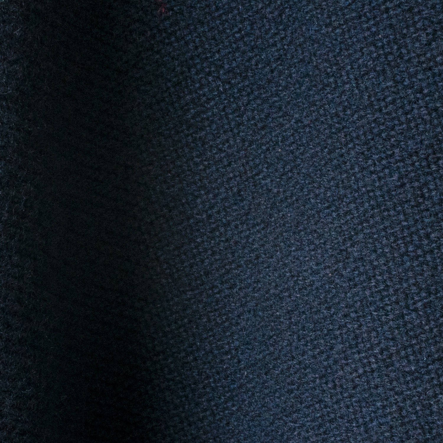 [le ciel de HARRISS] Turtleneck knit in an unusual silhouette