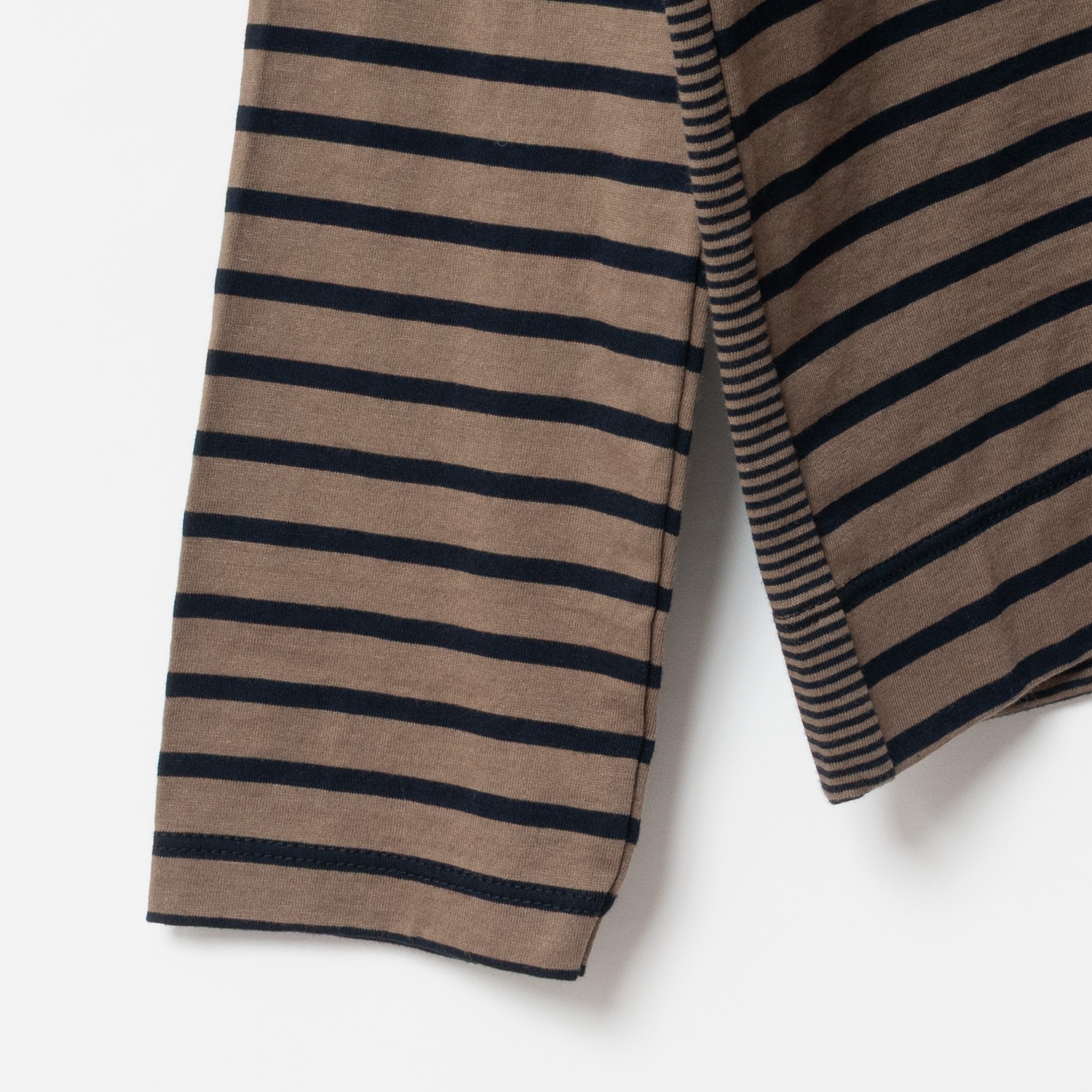 [RaPPELER] Asymmetrical Striped Cut and Sewn_Dark Brown(70)
