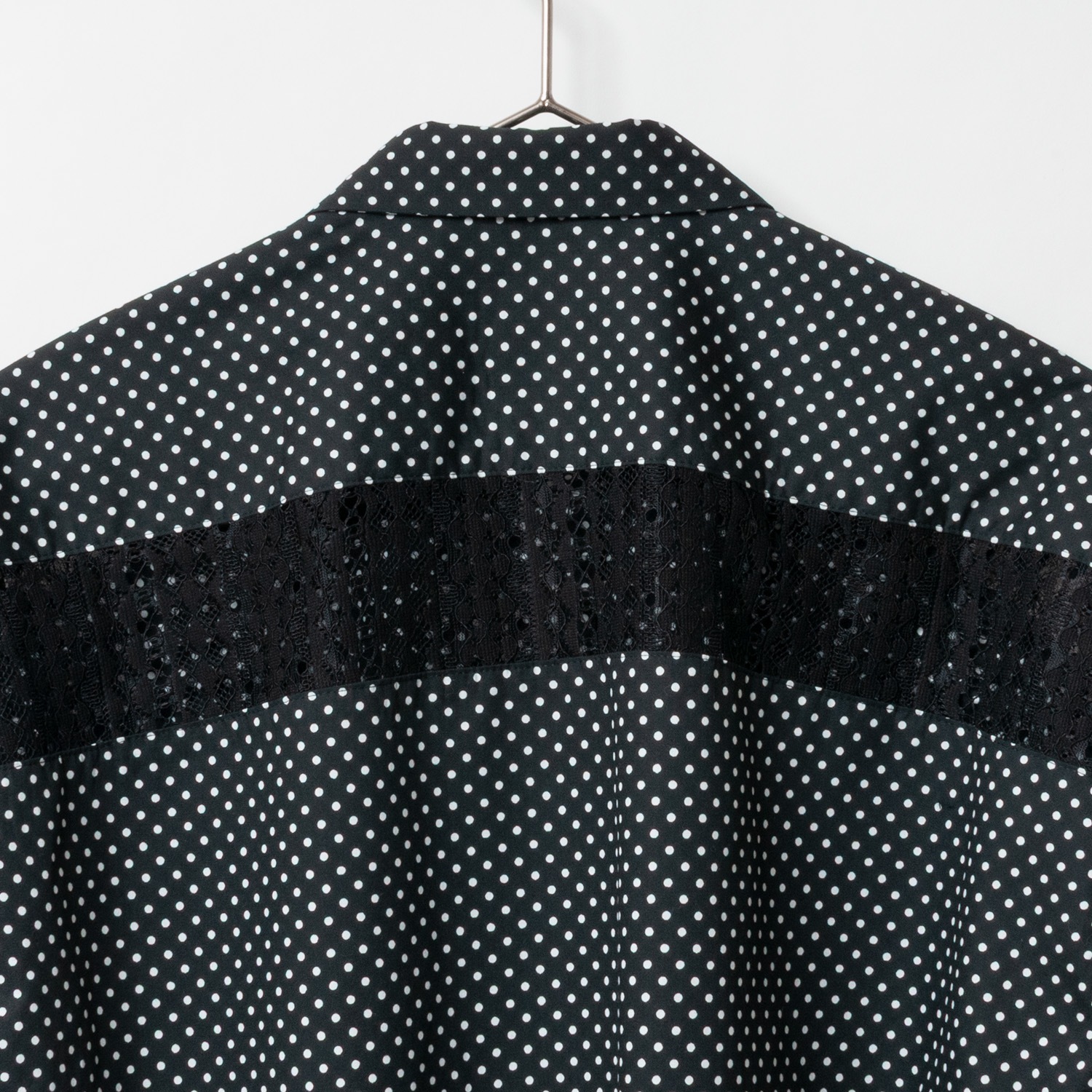[le ciel de HARRISS] lace combination cropped shirt_Black(80)