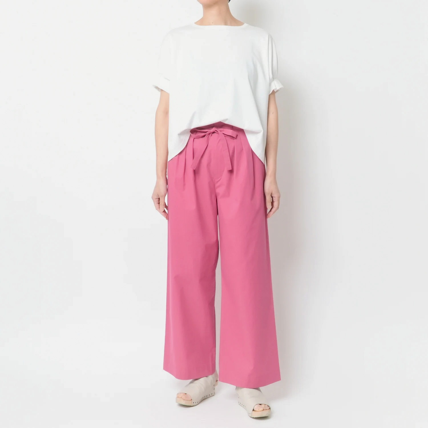 [Harriss] Compact cotton twill semi-wide pants