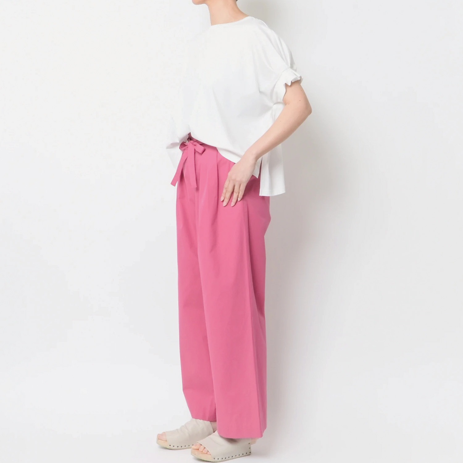 [Harriss] Compact cotton twill semi-wide pants