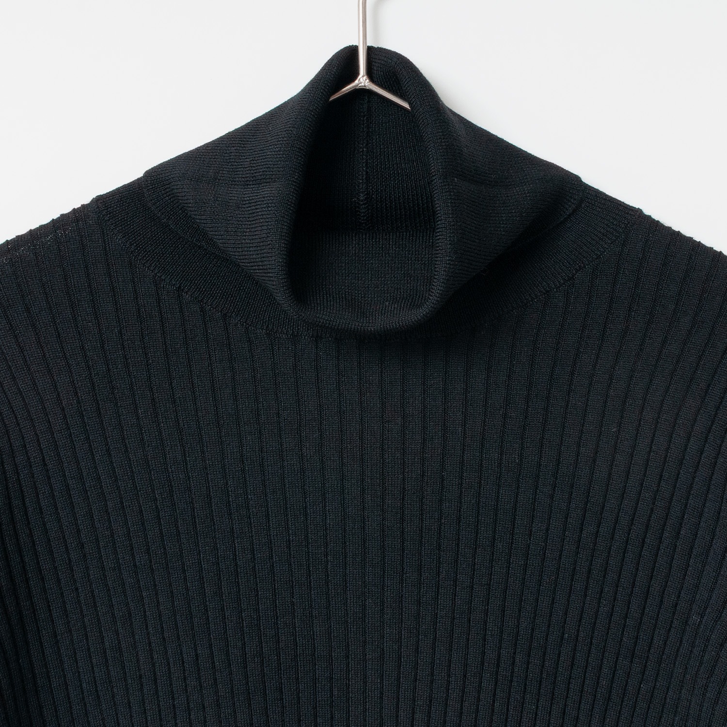[Harriss] Turtleneck Rib Knit