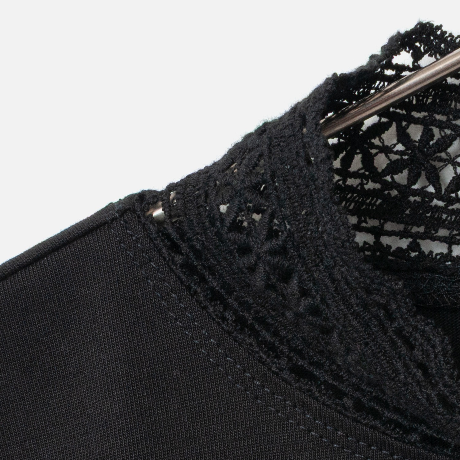 [Harriss] Stand Lace Collar T-Shirt