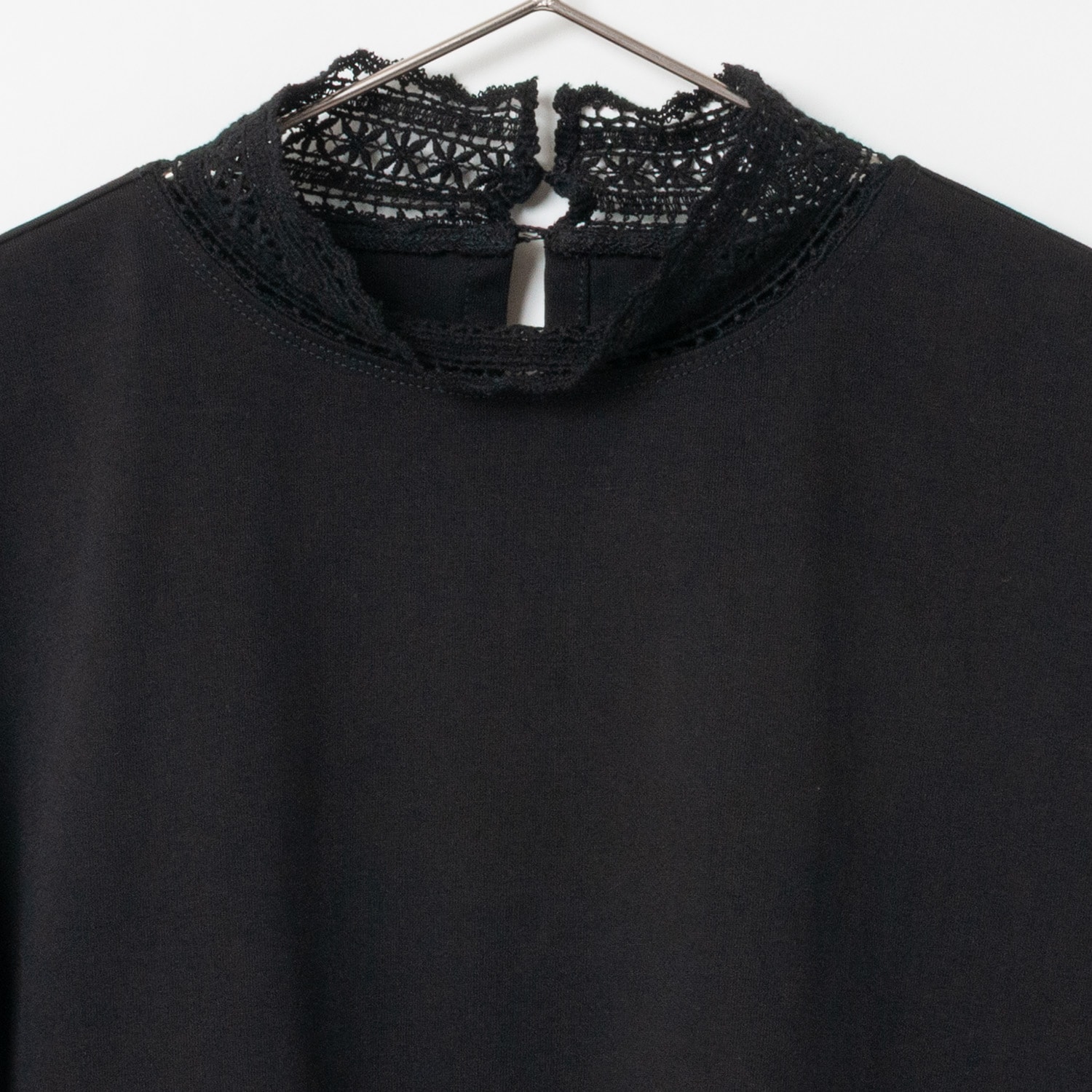 [Harriss] Stand Lace Collar T-Shirt