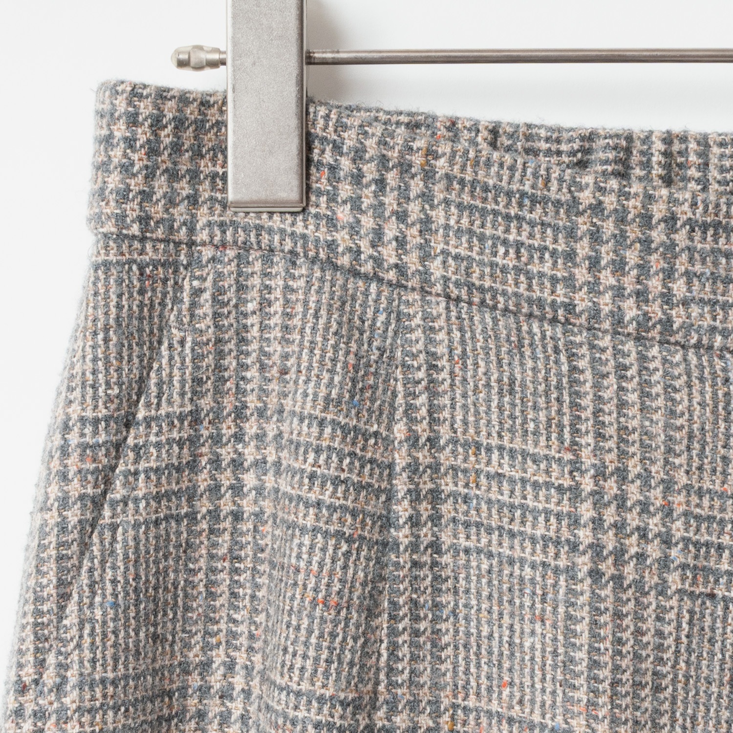 [Harriss] Semi-Wide Nep Tweed Pants