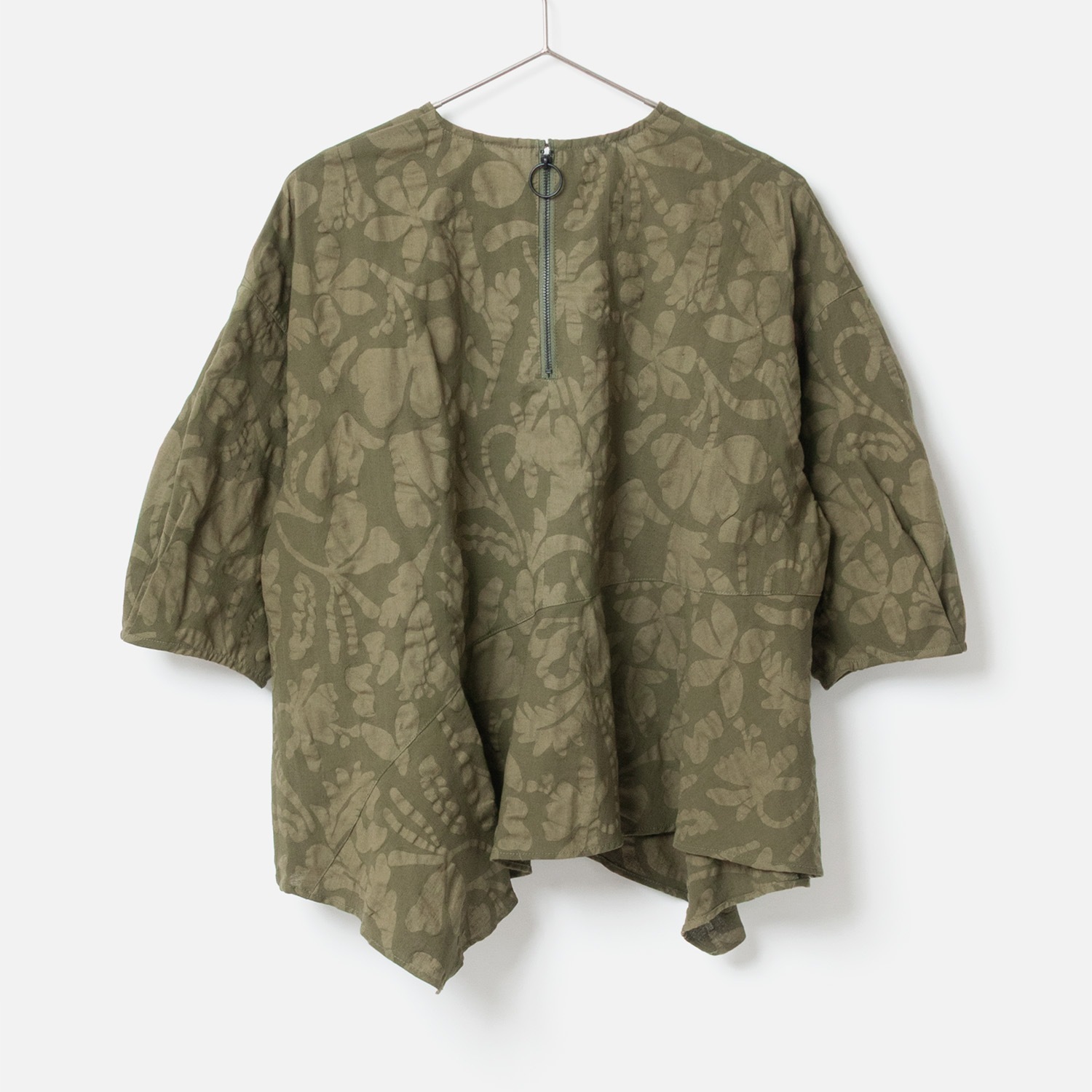 [RaPPELER] Ripple Cross Asymmetrical Blouse_khaki(32)