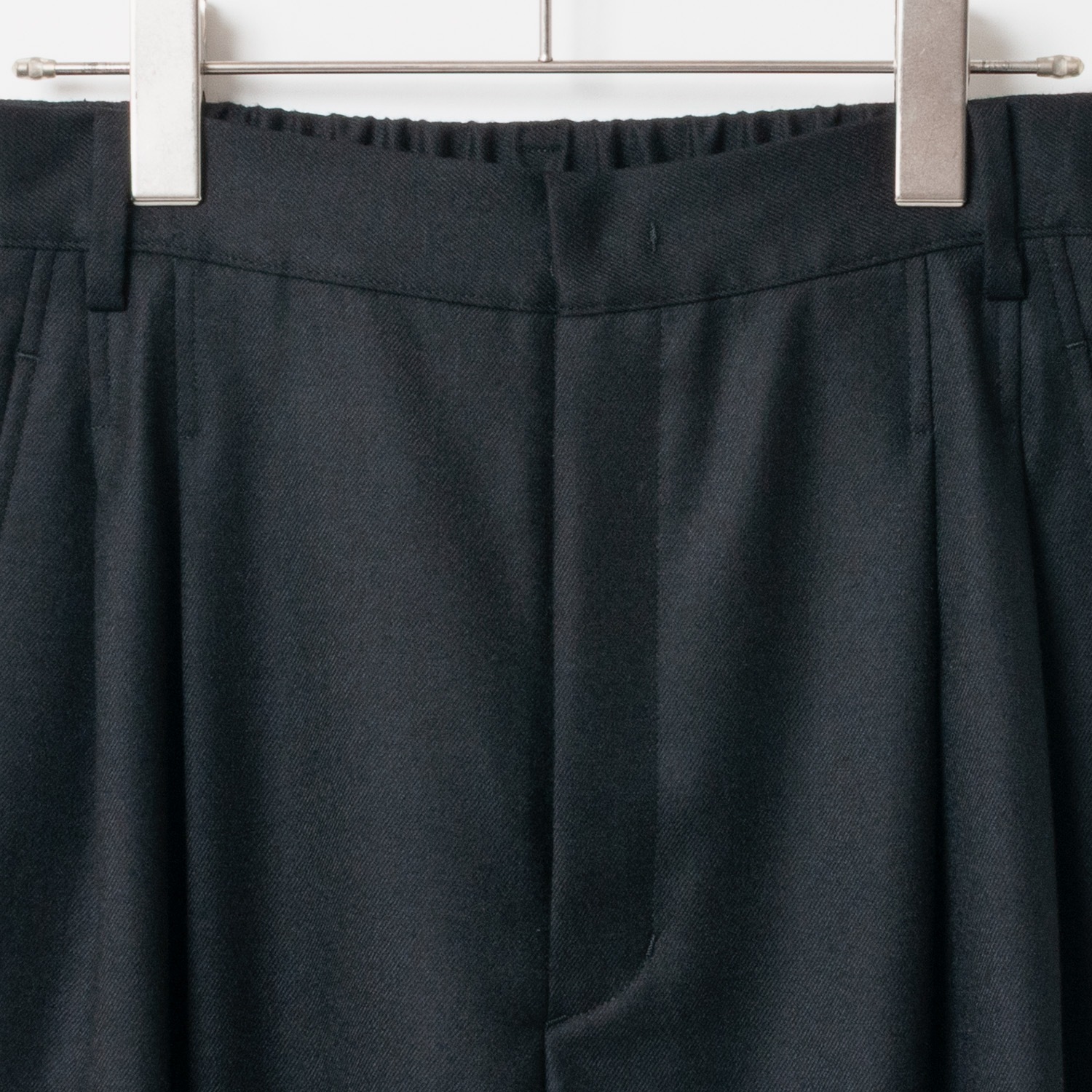 [Harriss] Straight two-tuck pants_Black(80)