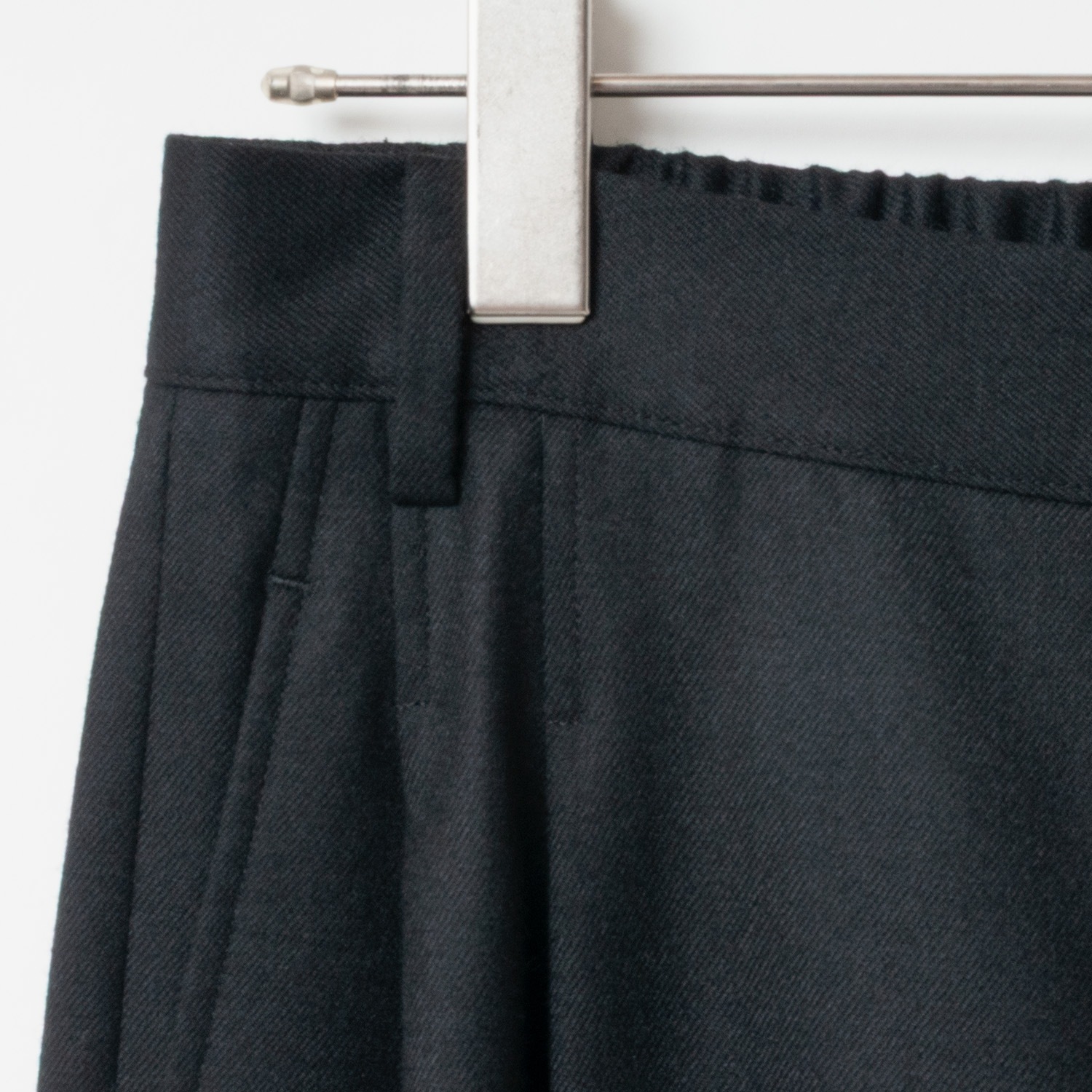 [Harriss] Straight two-tuck pants_Black(80)